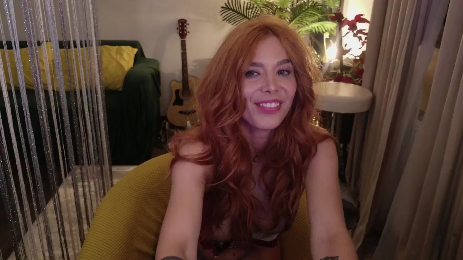 Gallery image thumbnail from MilaJoulie's myfreecams stream on, 04/25/2026, 23:00 image 16 of 20