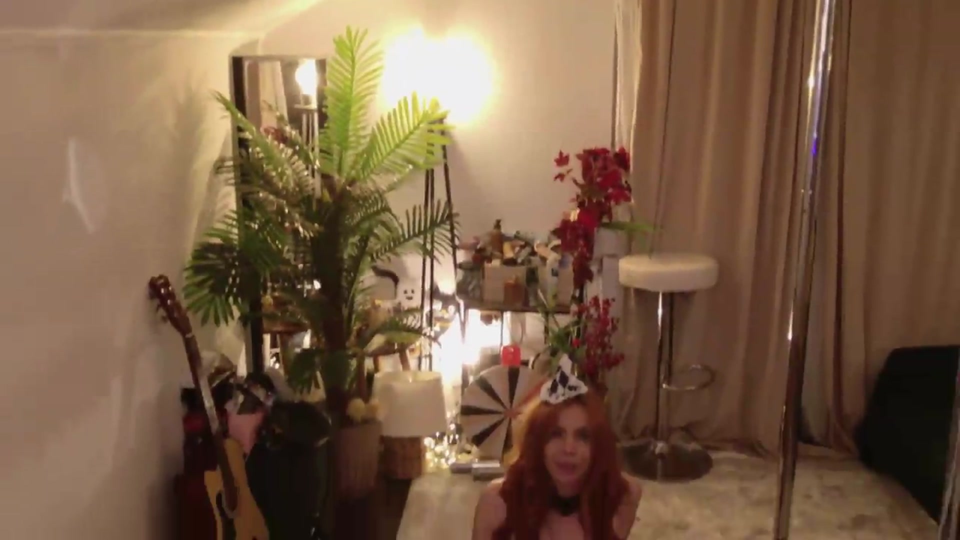 Gallery image thumbnail from MilaJoulie's myfreecams stream on, 05/14/2026, 24:43 image 3 of 20