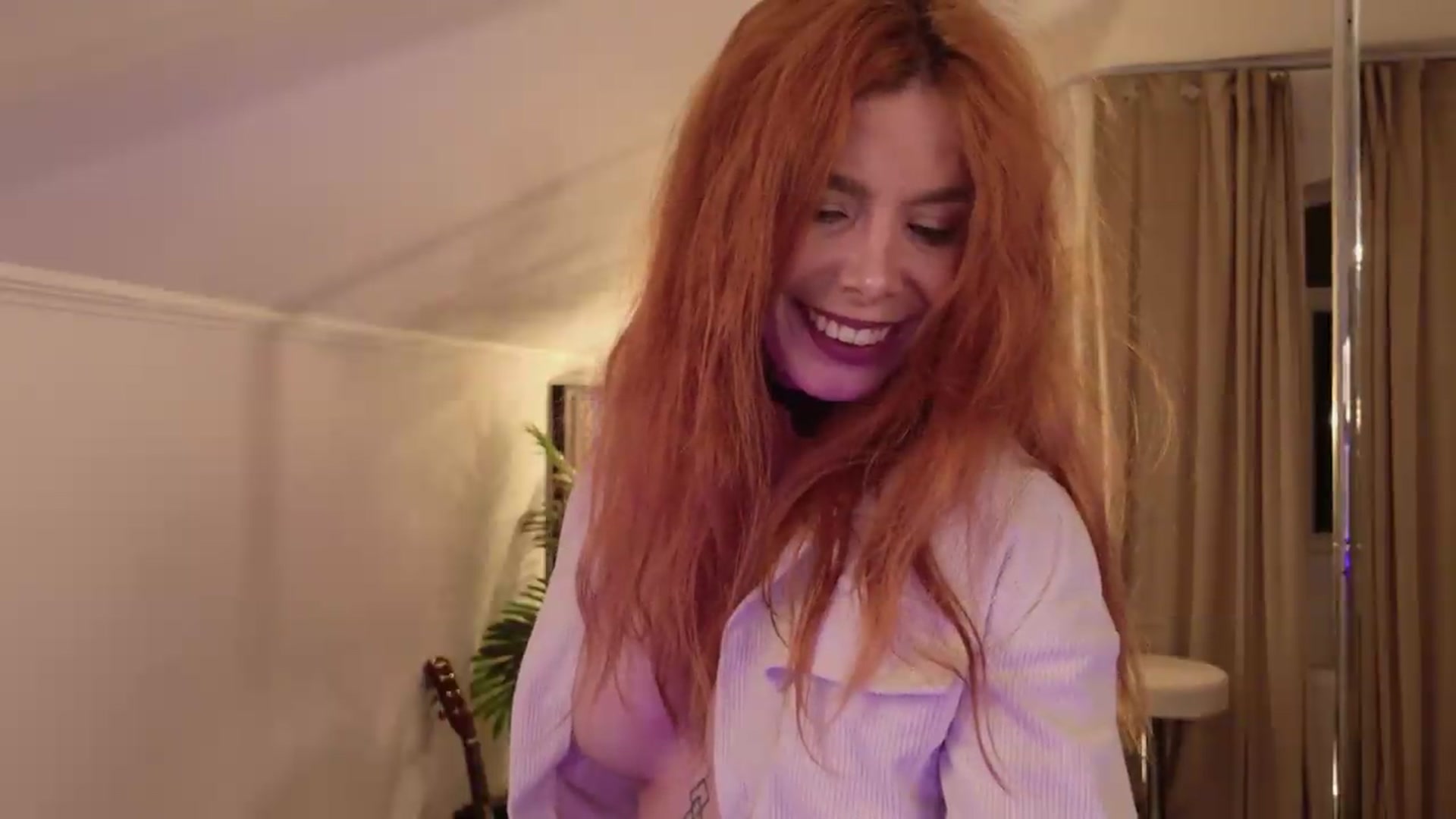 Gallery image thumbnail from MilaJoulie's myfreecams stream on, 05/15/2026, 23:37 image 19 of 20