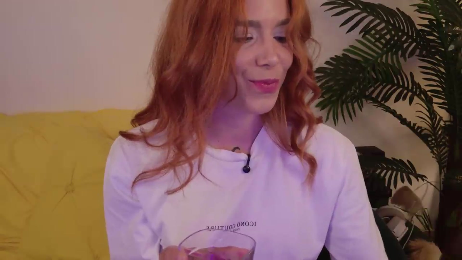 Gallery image thumbnail from MilaJoulie's myfreecams stream on, 05/20/2026, 21:47 image 6 of 20