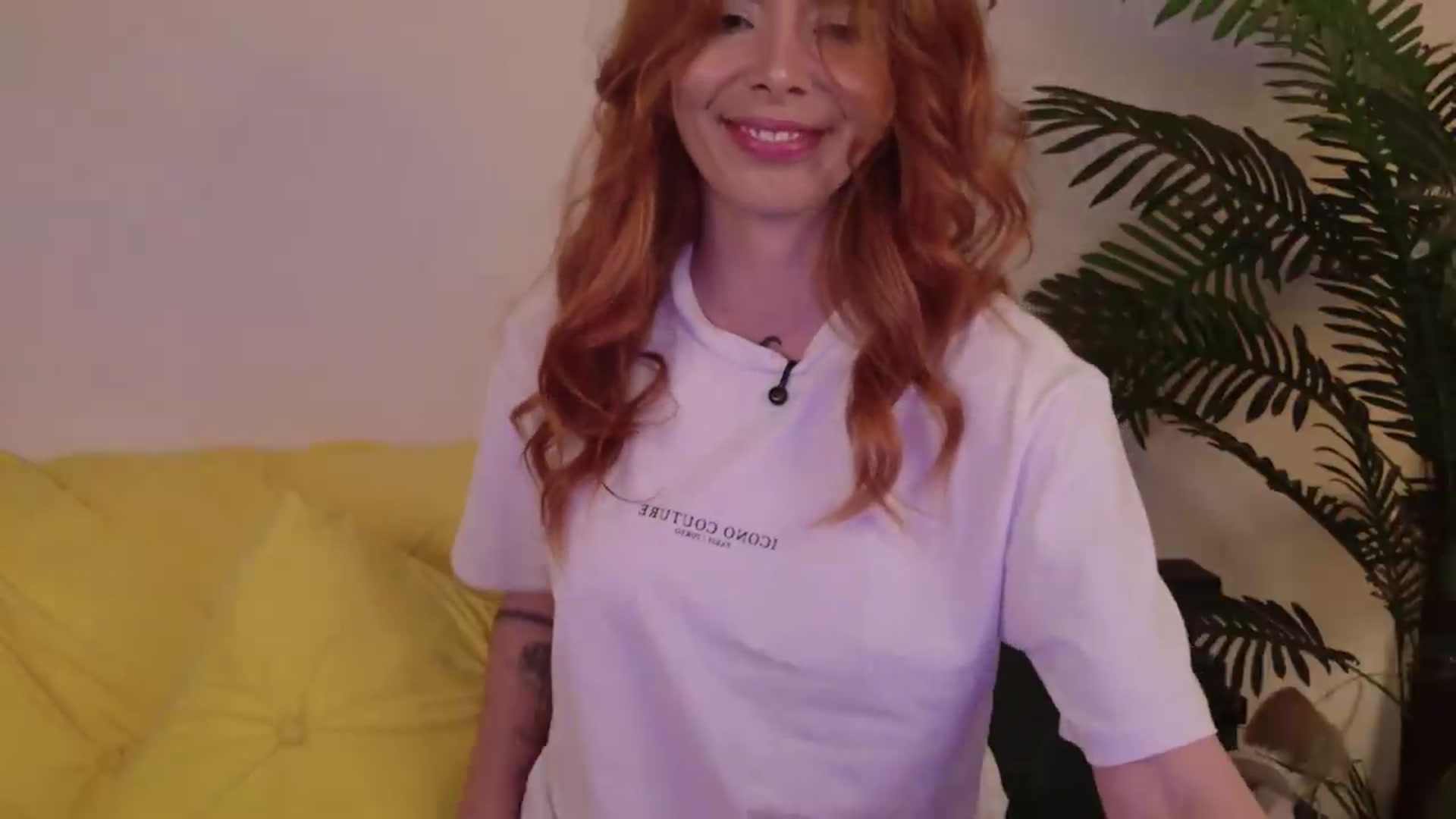 Gallery image thumbnail from MilaJoulie's myfreecams stream on, 05/20/2026, 21:47 image 7 of 20