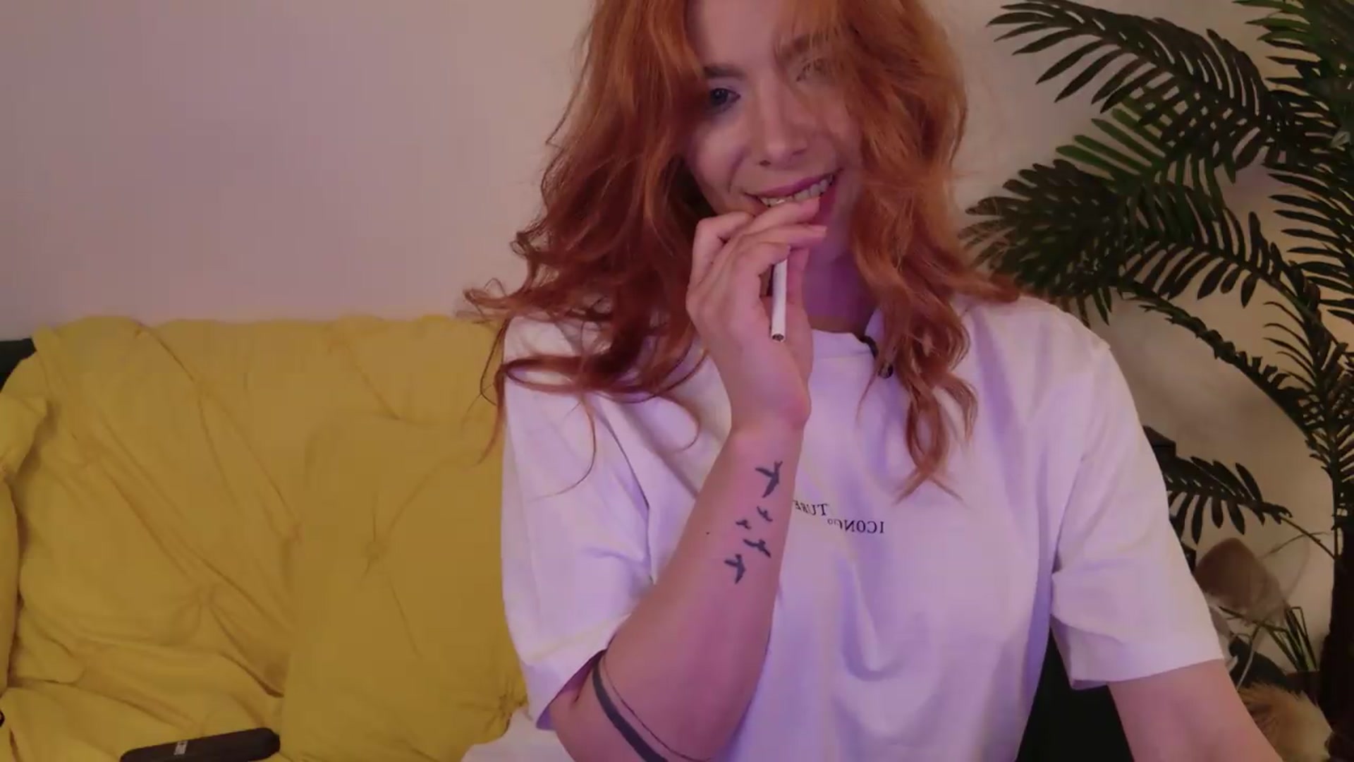 Gallery image thumbnail from MilaJoulie's myfreecams stream on, 05/20/2026, 21:47 image 18 of 20