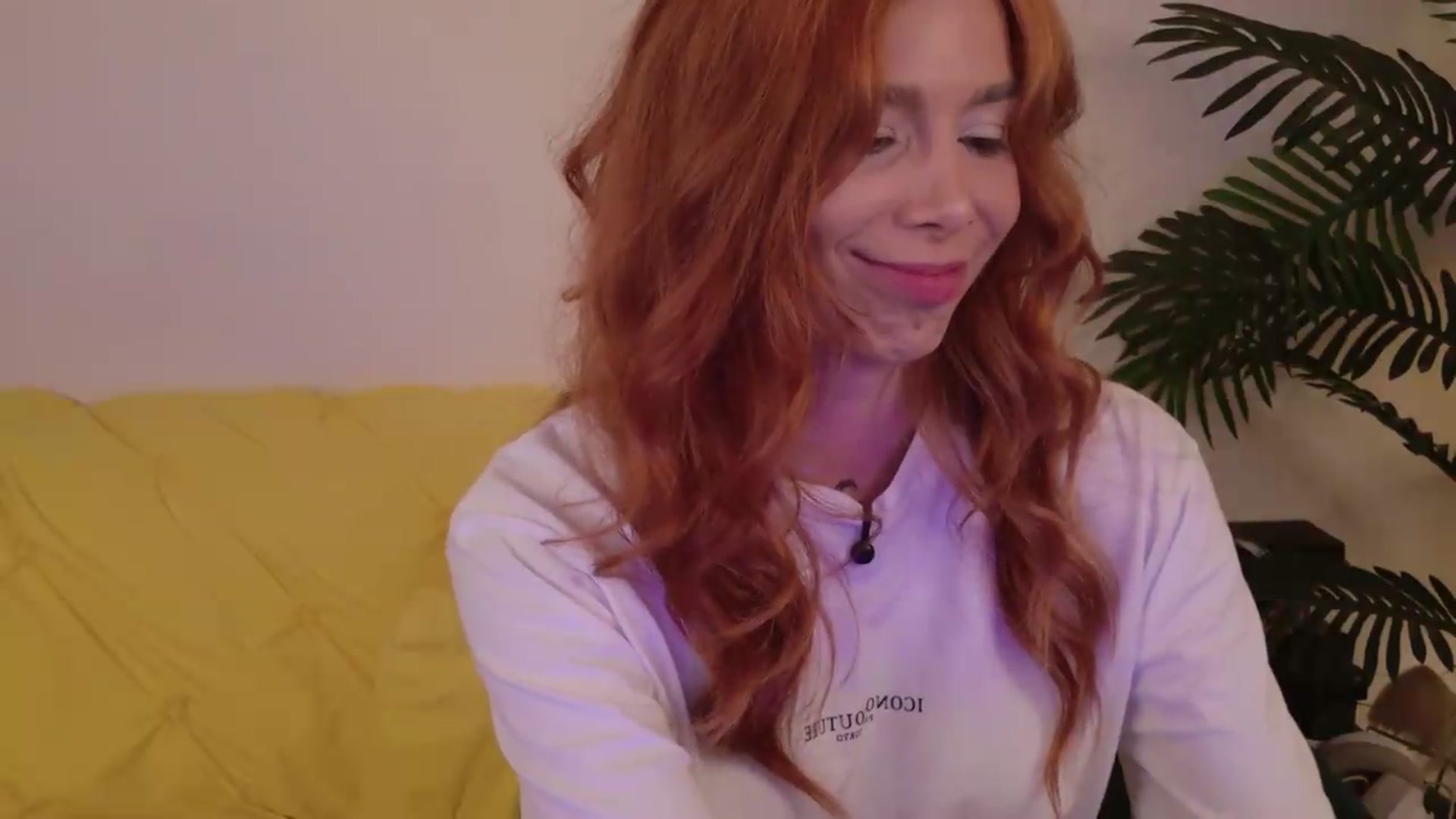 Gallery image thumbnail from MilaJoulie's myfreecams stream on, 05/20/2026, 21:47 image 2 of 20