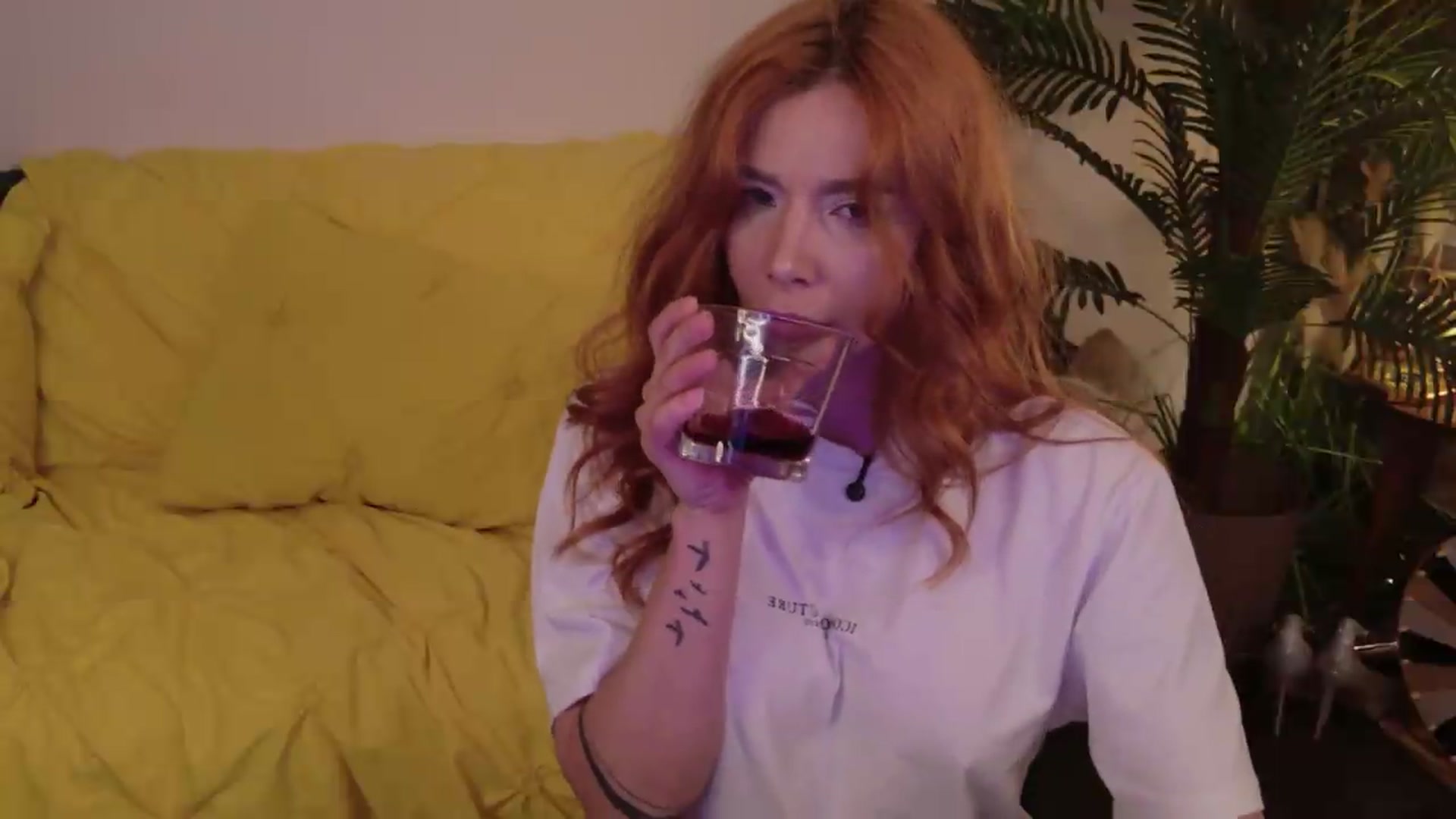Gallery image thumbnail from MilaJoulie's myfreecams stream on, 05/20/2026, 21:47 image 10 of 20