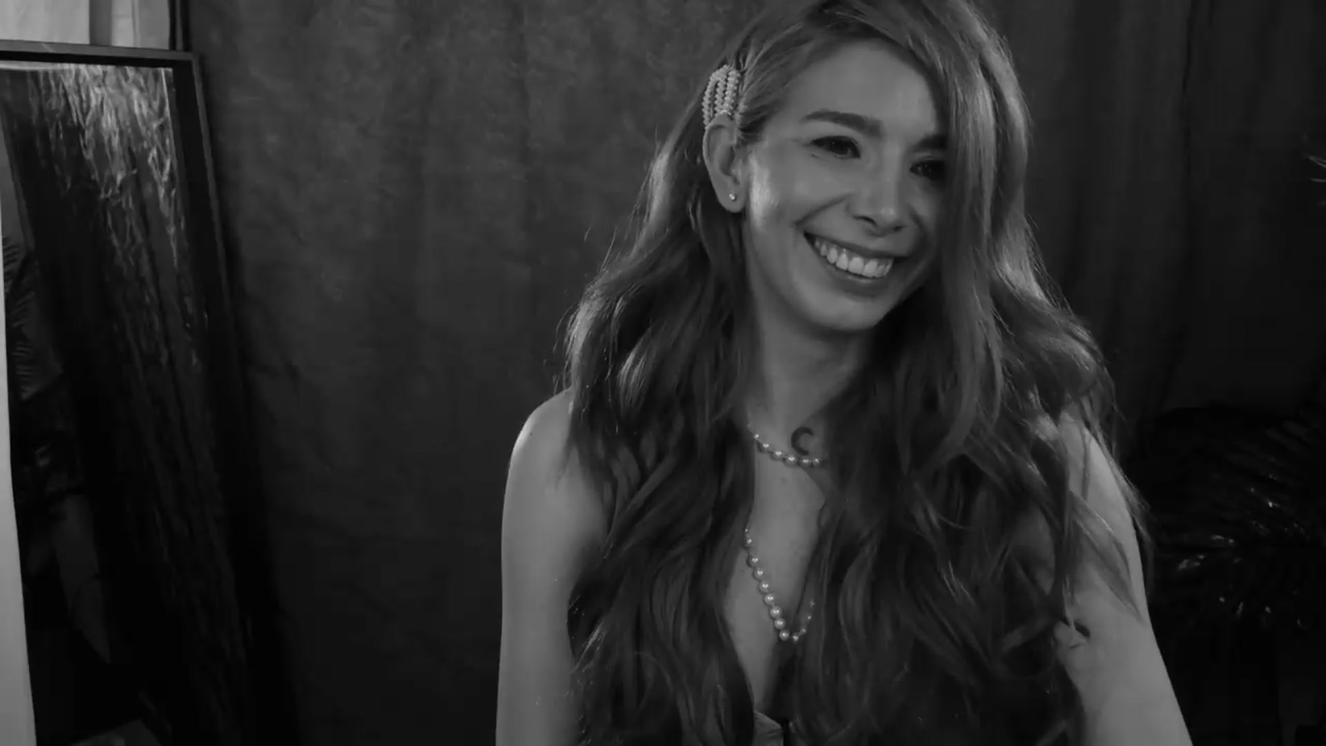 Gallery image thumbnail from MilaJoulie's myfreecams stream on, 05/25/2026, 24:03 image 10 of 20