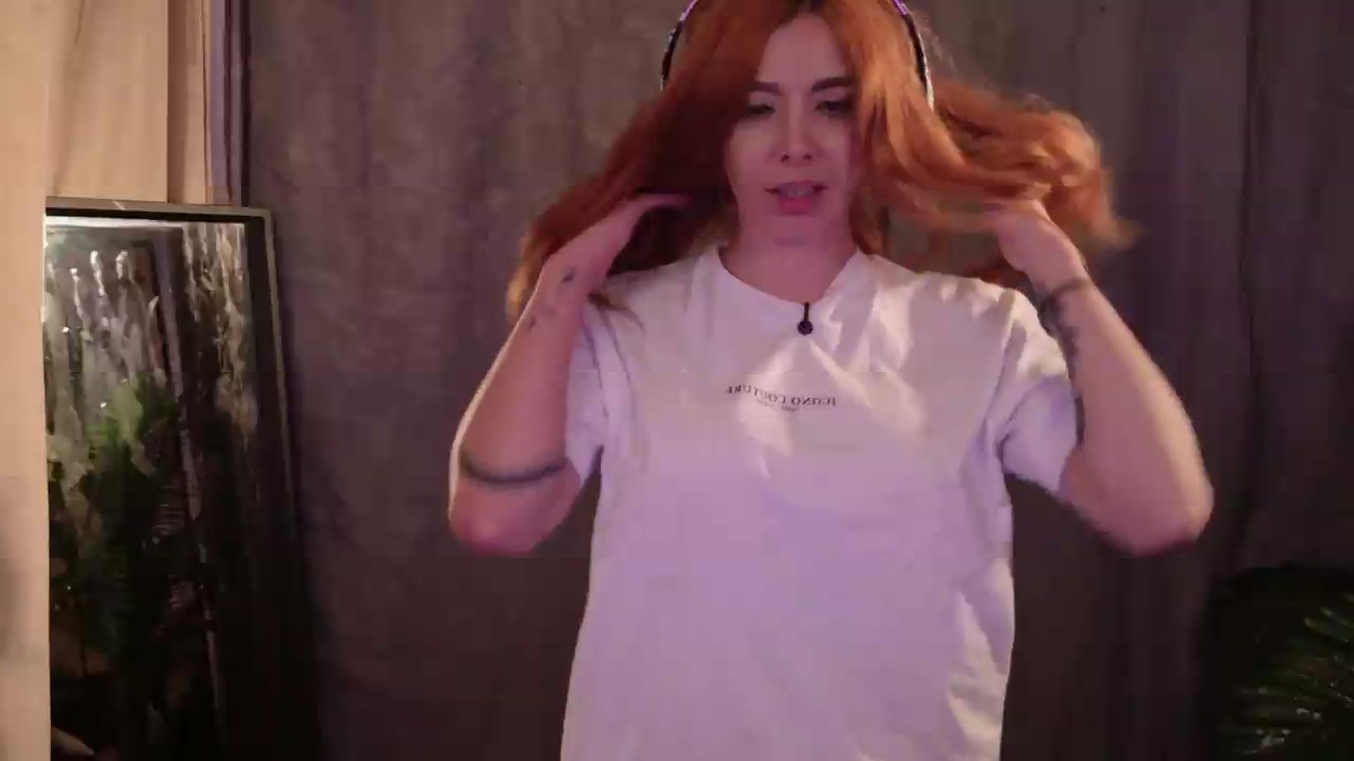 Gallery image thumbnail from MilaJoulie's myfreecams stream on, 05/25/2026, 03:34 image 10 of 20