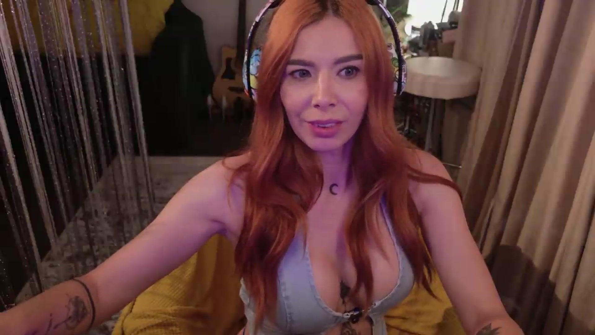 Gallery image thumbnail from MilaJoulie's myfreecams stream on, 05/25/2026, 22:39 image 8 of 20
