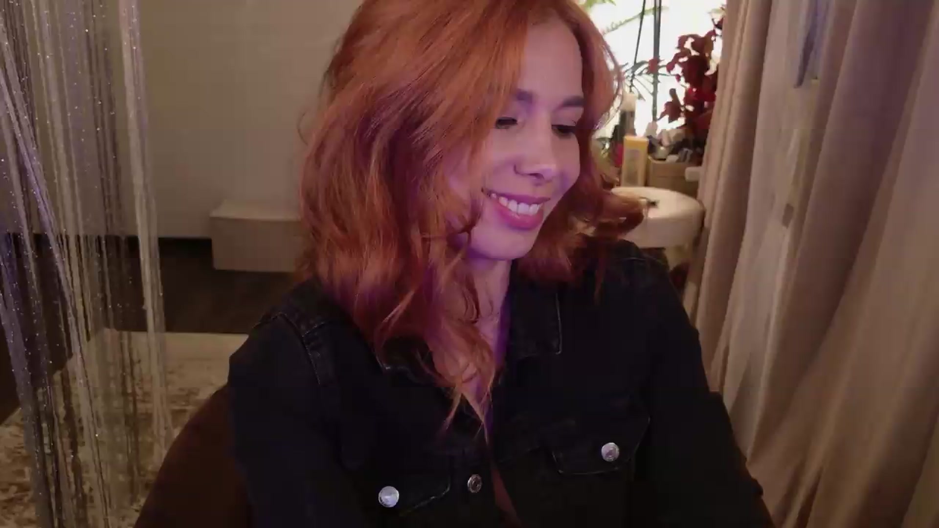 Gallery image thumbnail from MilaJoulie's myfreecams stream on, 07/19/2026, 21:22 image 3 of 20