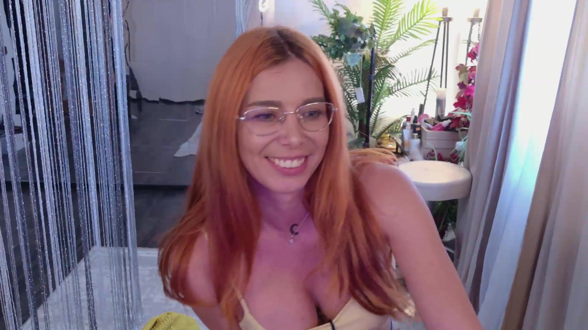 Gallery image thumbnail from MilaJoulie's myfreecams stream on, 09/09/2026, 12:27 image 19 of 20