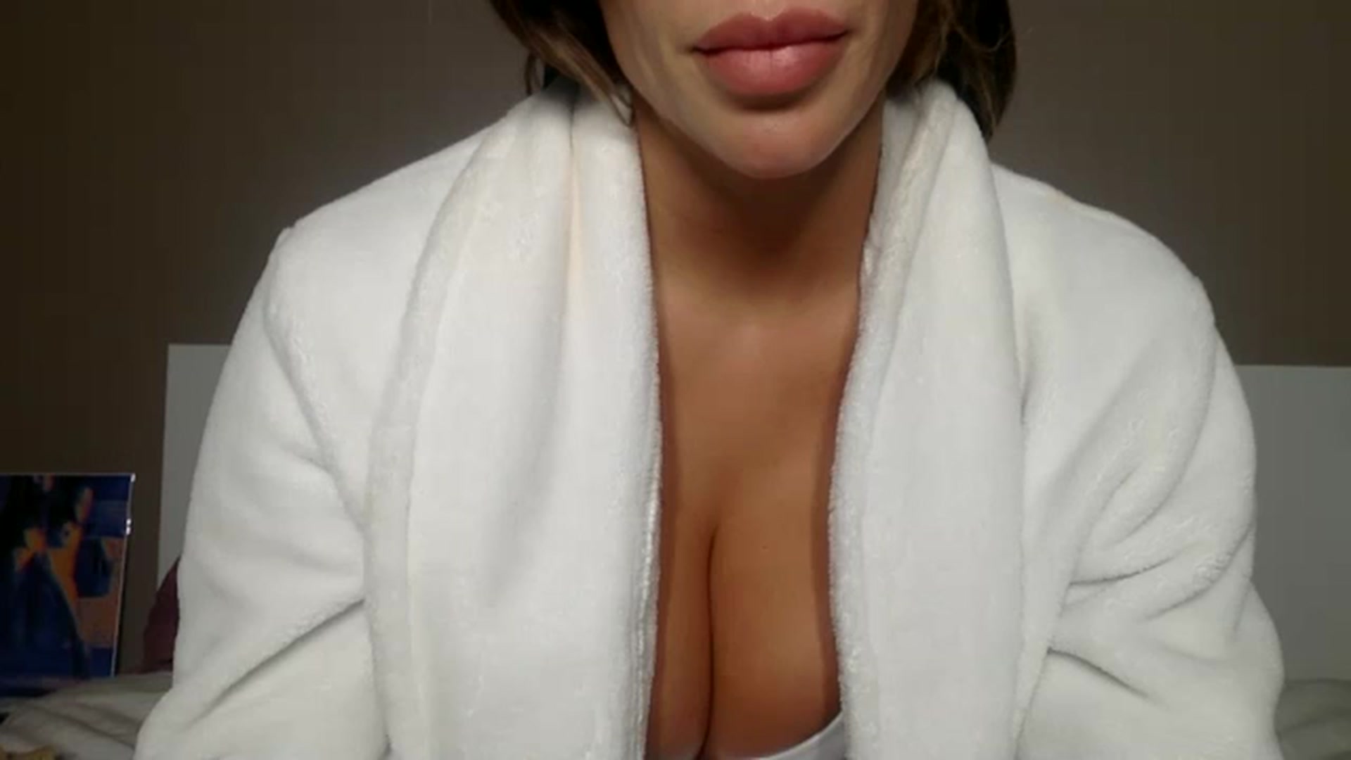 Gallery image thumbnail from MilaMarXX's myfreecams stream on, 09/23/2024, 01:11 image 5 of 20