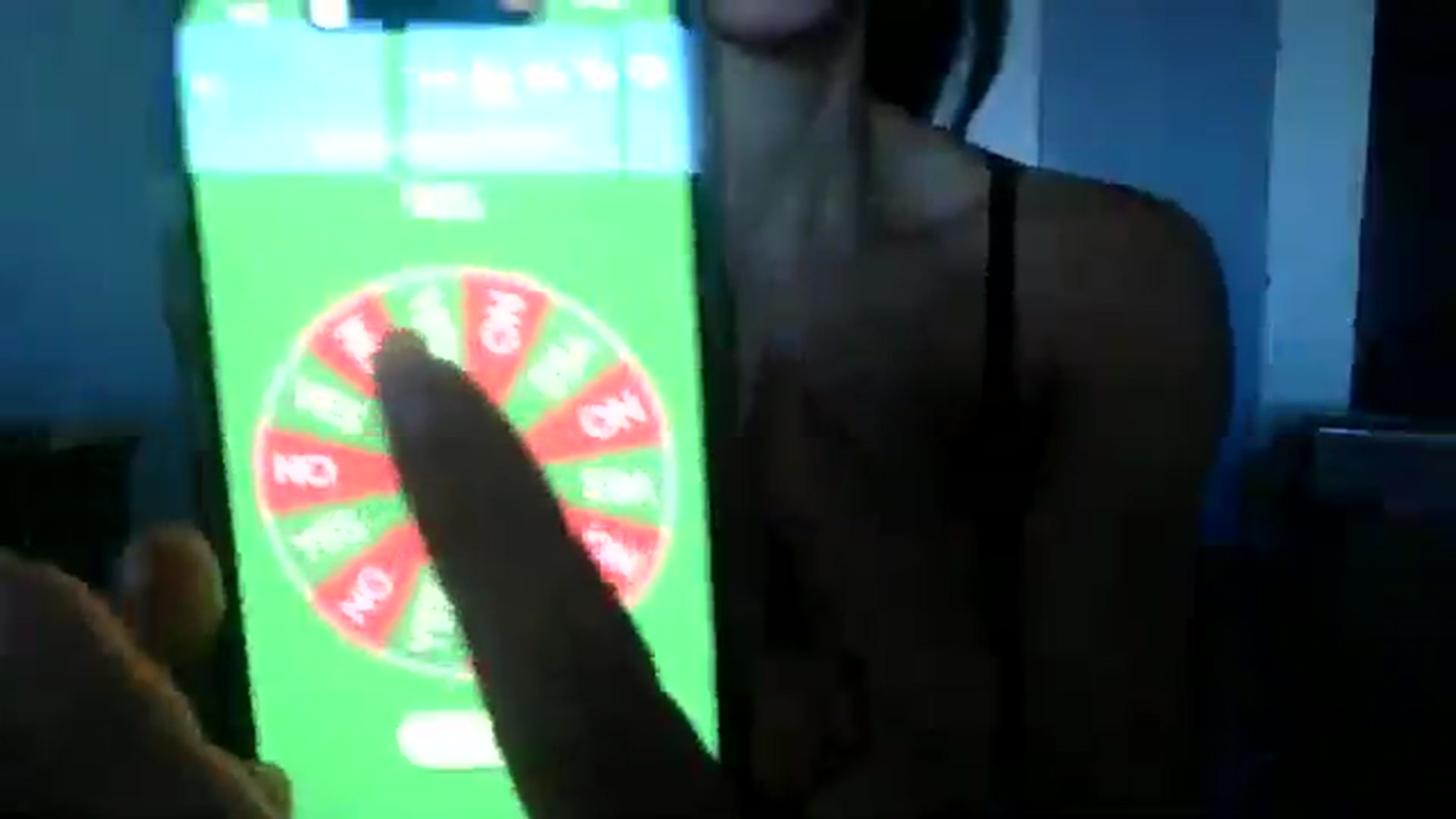 Gallery image thumbnail from MilaMarXX's myfreecams stream on, 10/06/2024, 21:00 image 17 of 20