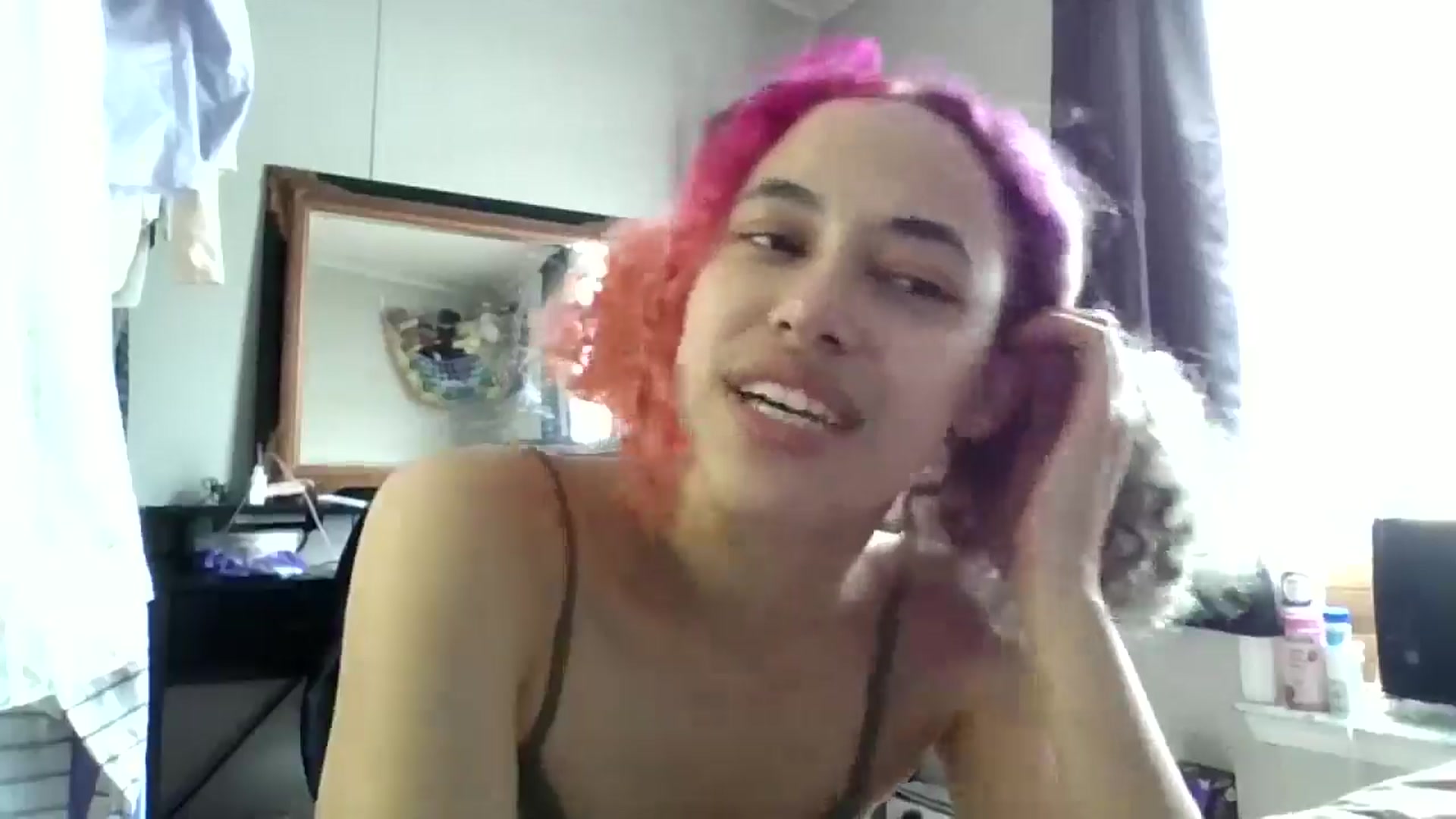 Gallery image thumbnail from MilaMyBBG's myfreecams stream on, 07/27/2024, 17:18 image 19 of 20