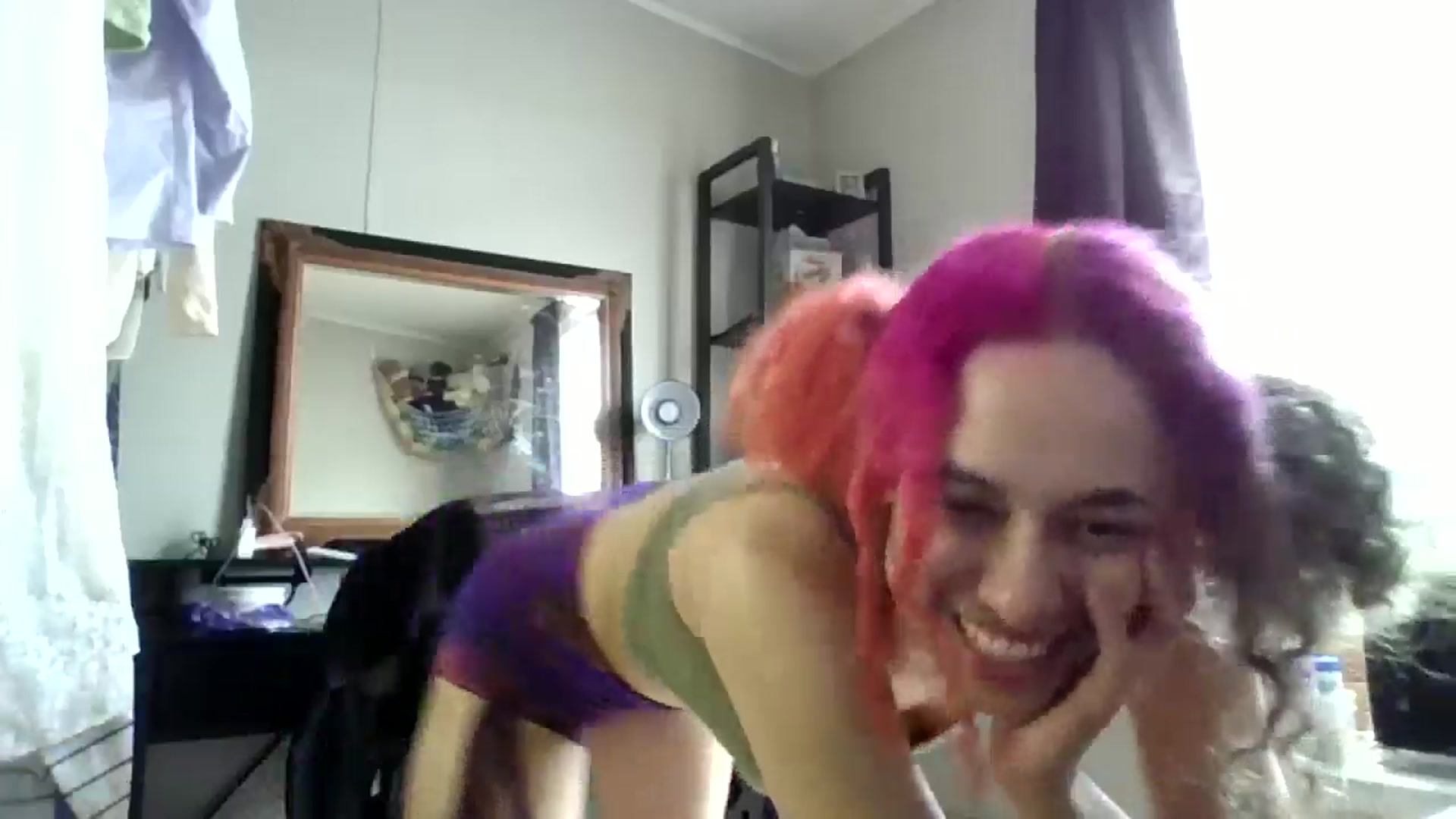 Gallery image thumbnail from MilaMyBBG's myfreecams stream on, 07/27/2024, 17:18 image 12 of 20