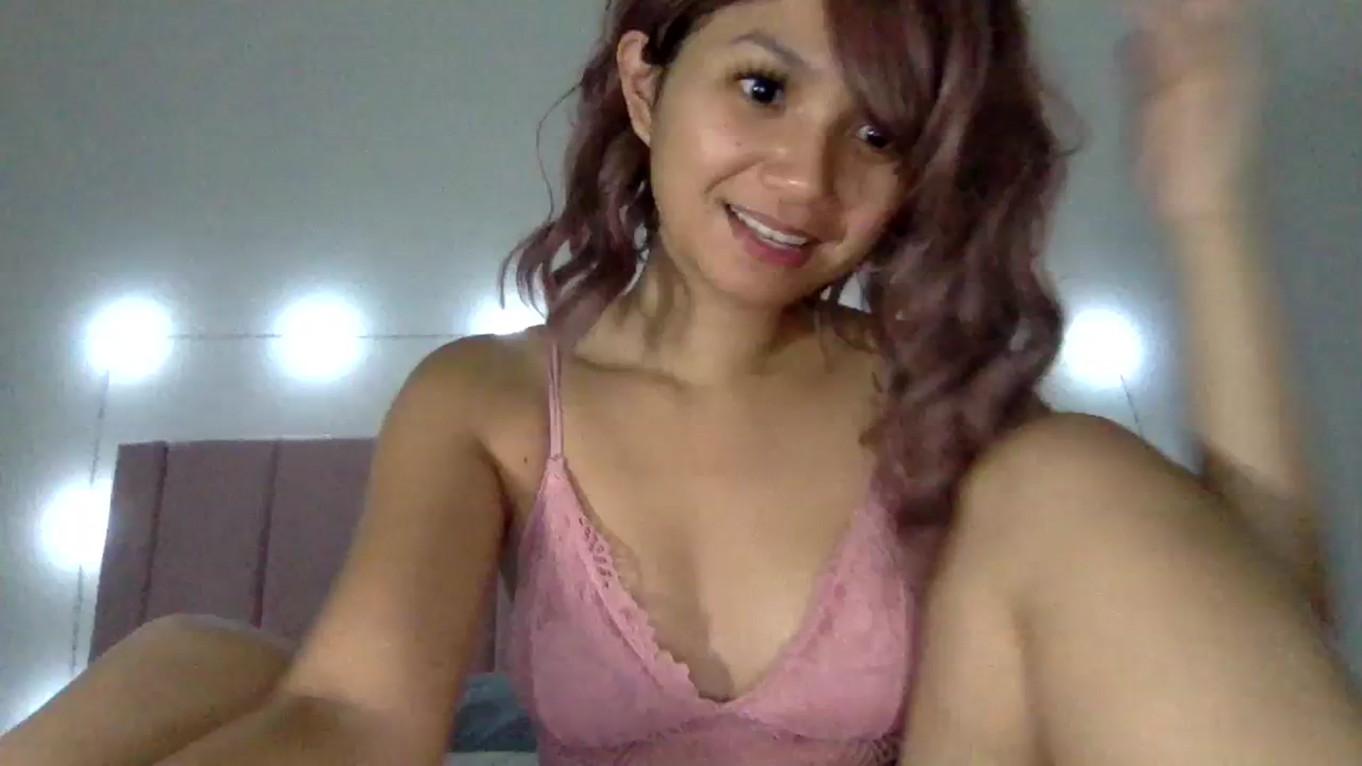 Gallery image thumbnail from MilaStylesTV's myfreecams stream on, 08/24/2023, 03:04 image 1 of 20