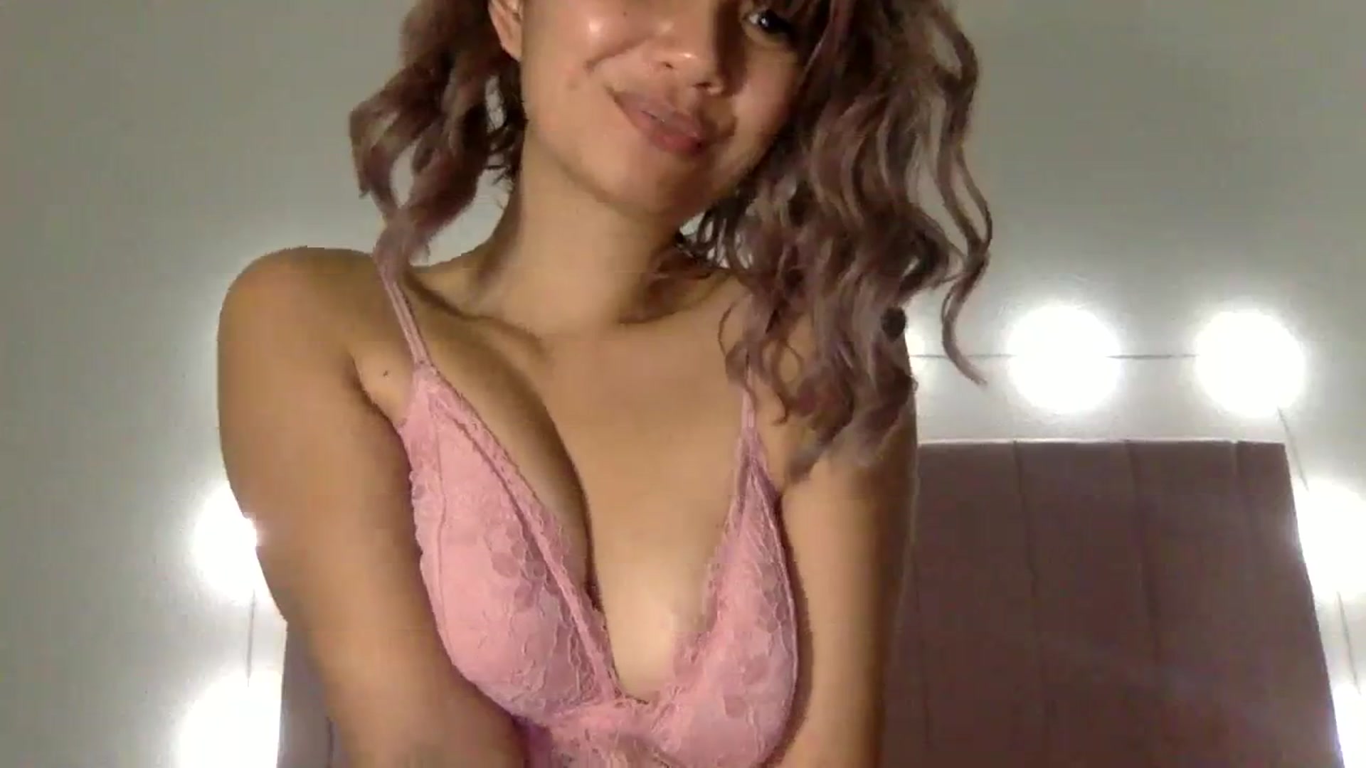 Gallery image thumbnail from MilaStylesTV's myfreecams stream on, 09/11/2023, 03:52 image 7 of 20