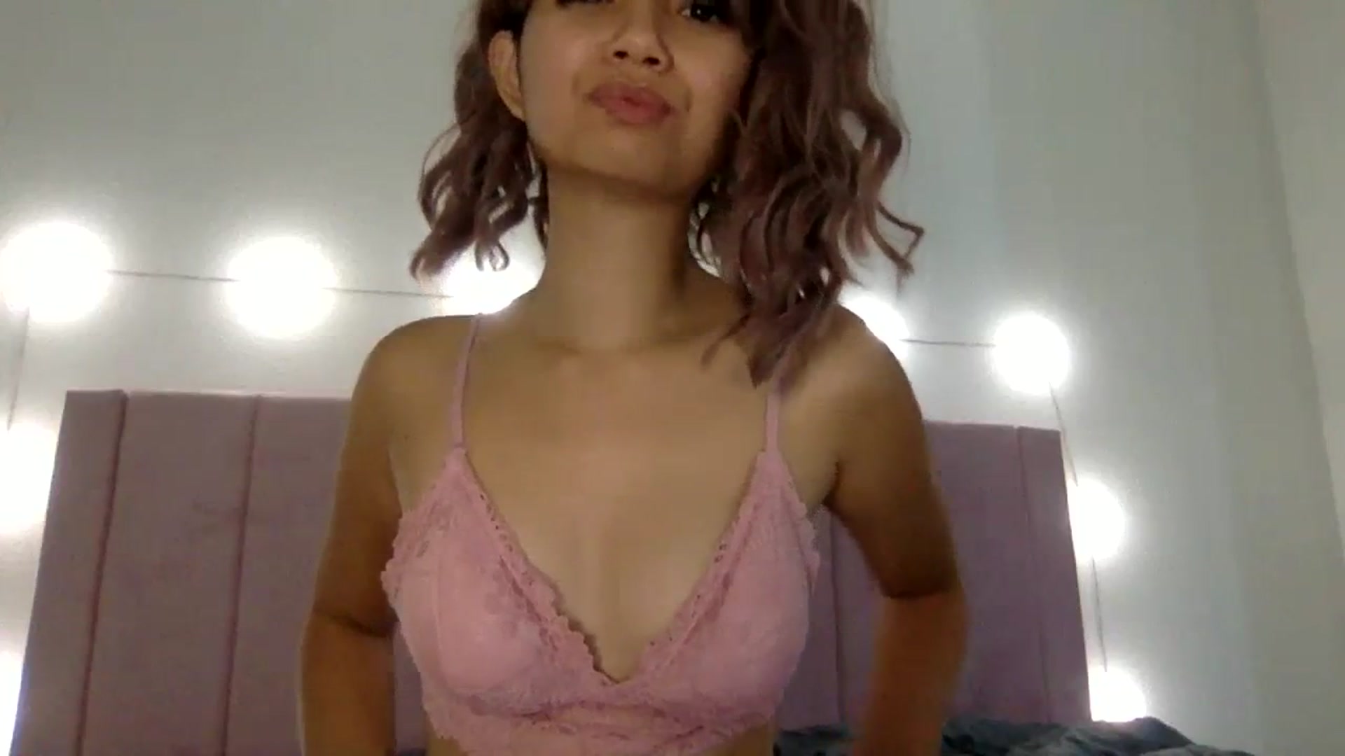Gallery image thumbnail from MilaStylesTV's myfreecams stream on, 09/15/2023, 19:53 image 13 of 20