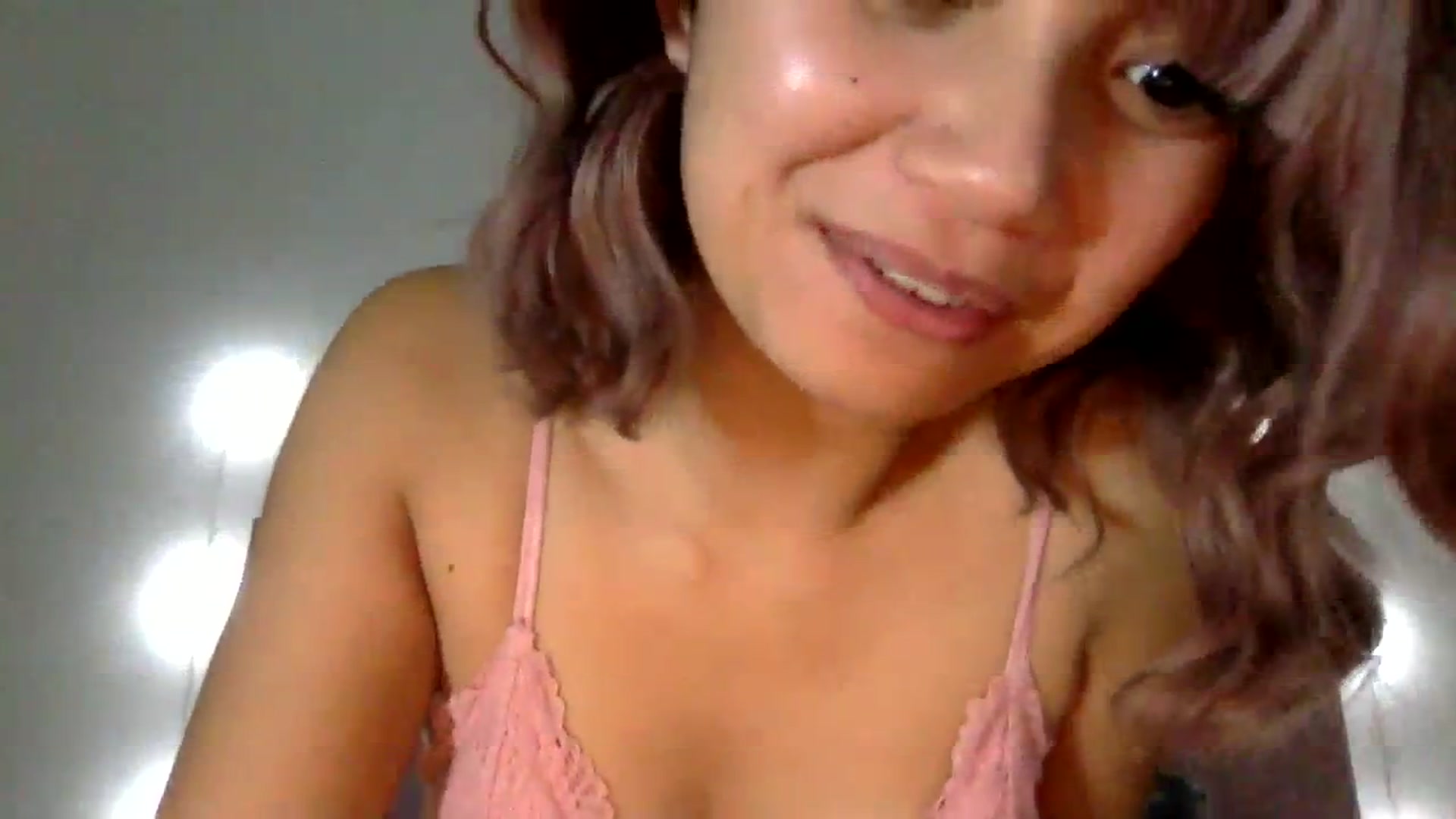 Gallery image thumbnail from MilaStylesTV's myfreecams stream on, 09/17/2023, 07:22 image 12 of 20