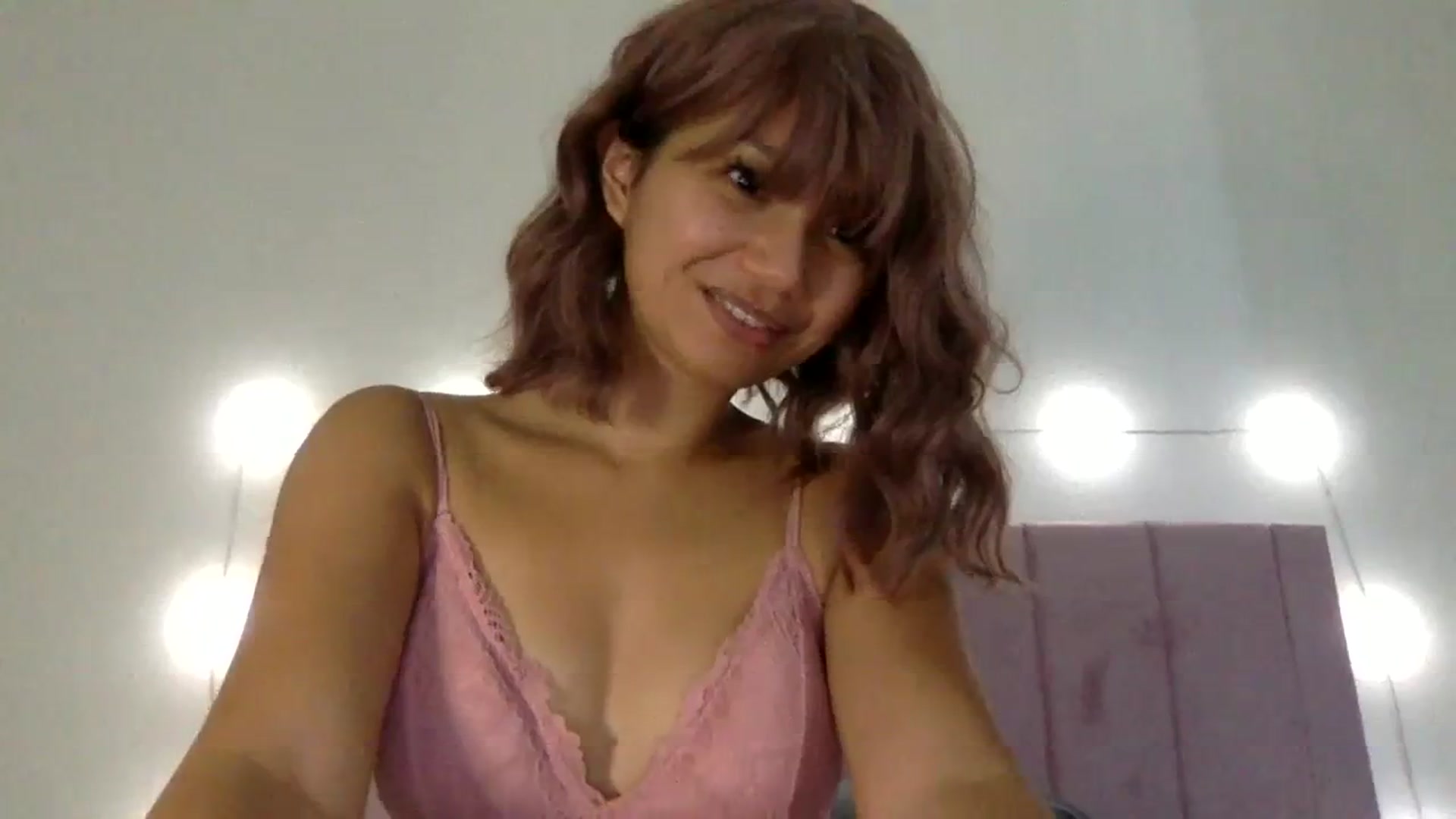Gallery image thumbnail from MilaStylesTV's myfreecams stream on, 09/18/2023, 19:39 image 6 of 20