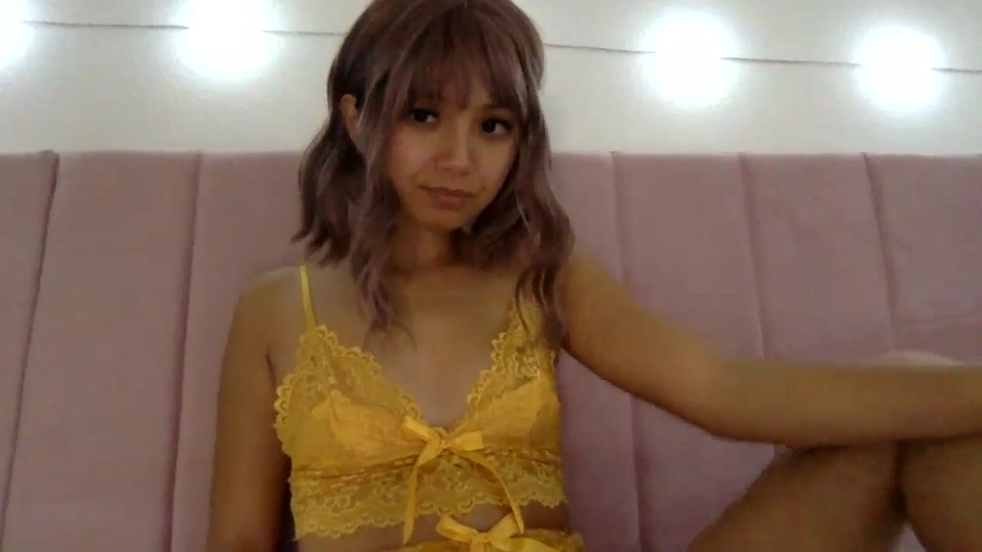 Gallery image thumbnail from MilaStylesTV's myfreecams stream on, 11/03/2023, 18:08 image 18 of 20