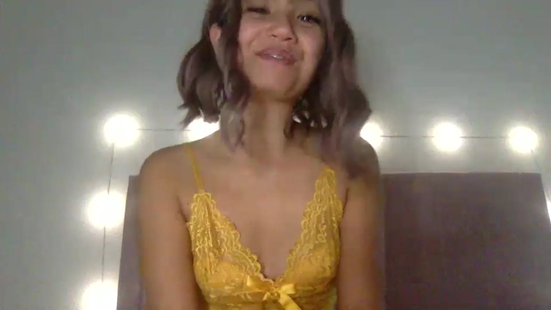 Gallery image thumbnail from MilaStylesTV's myfreecams stream on, 11/05/2023, 07:12 image 1 of 20