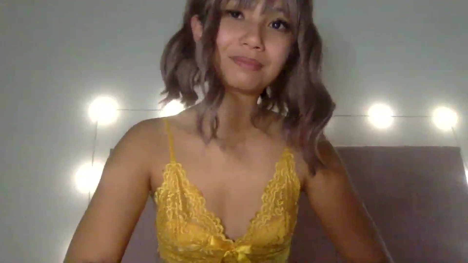 Gallery image thumbnail from MilaStylesTV's myfreecams stream on, 11/05/2023, 07:12 image 2 of 20