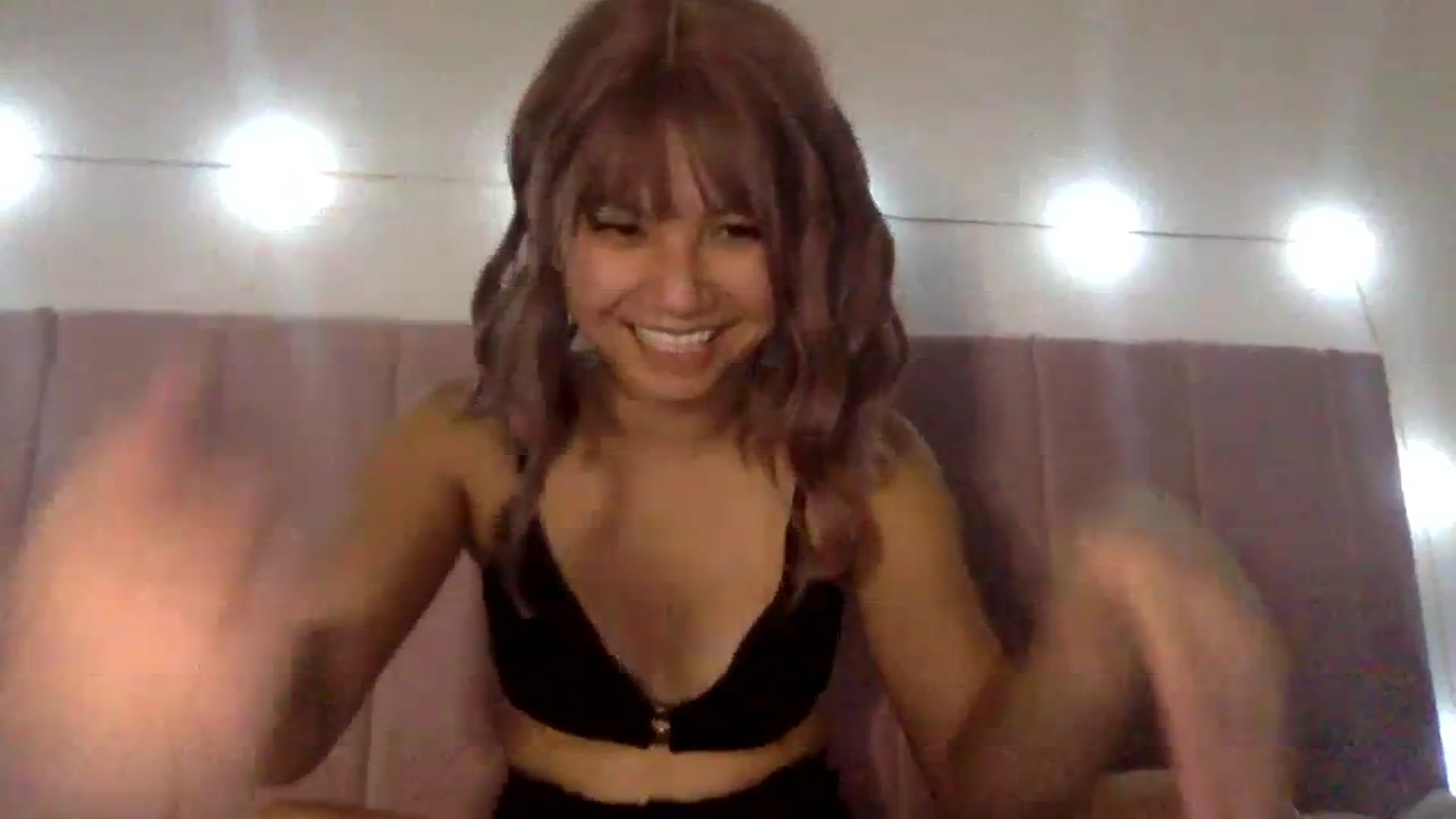 Gallery image thumbnail from MilaStylesTV's myfreecams stream on, 12/02/2023, 02:37 image 8 of 20