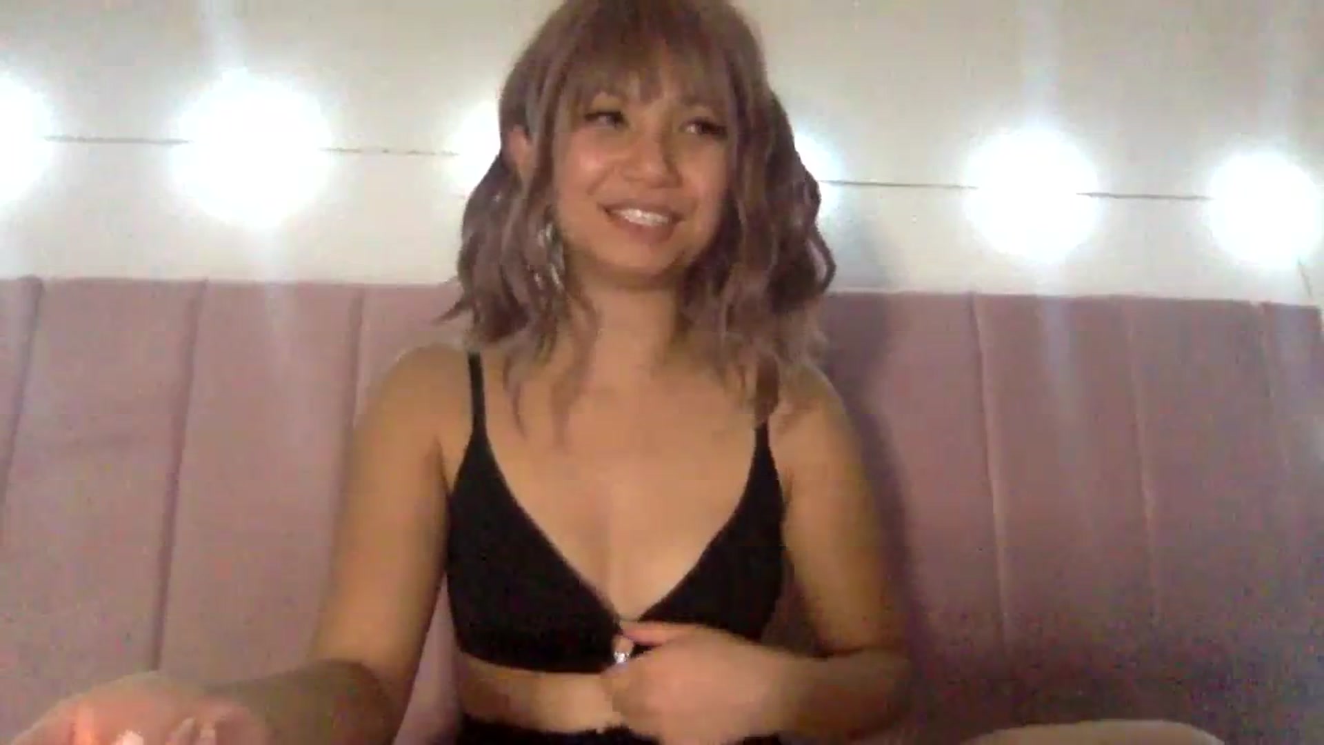 Gallery image thumbnail from MilaStylesTV's myfreecams stream on, 12/02/2023, 02:37 image 10 of 20