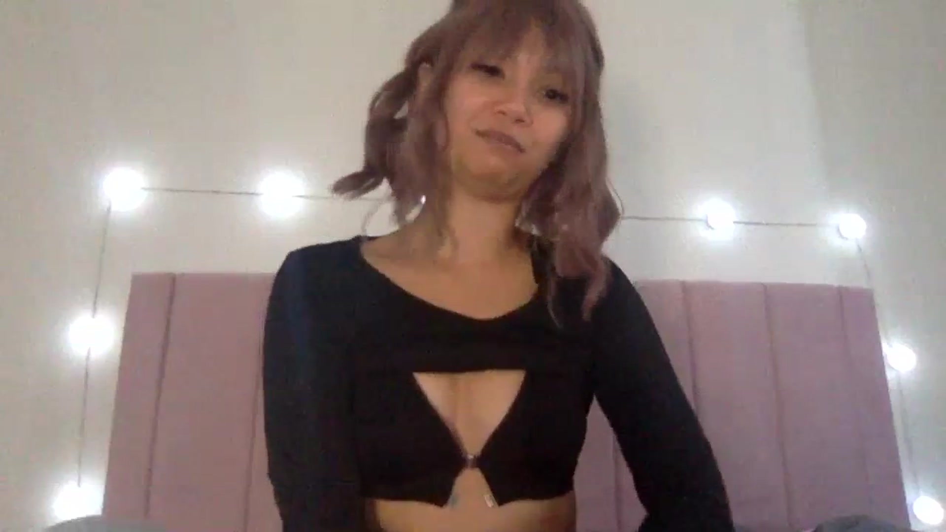 Gallery image thumbnail from MilaStylesTV's myfreecams stream on, 12/10/2023, 20:49 image 12 of 20