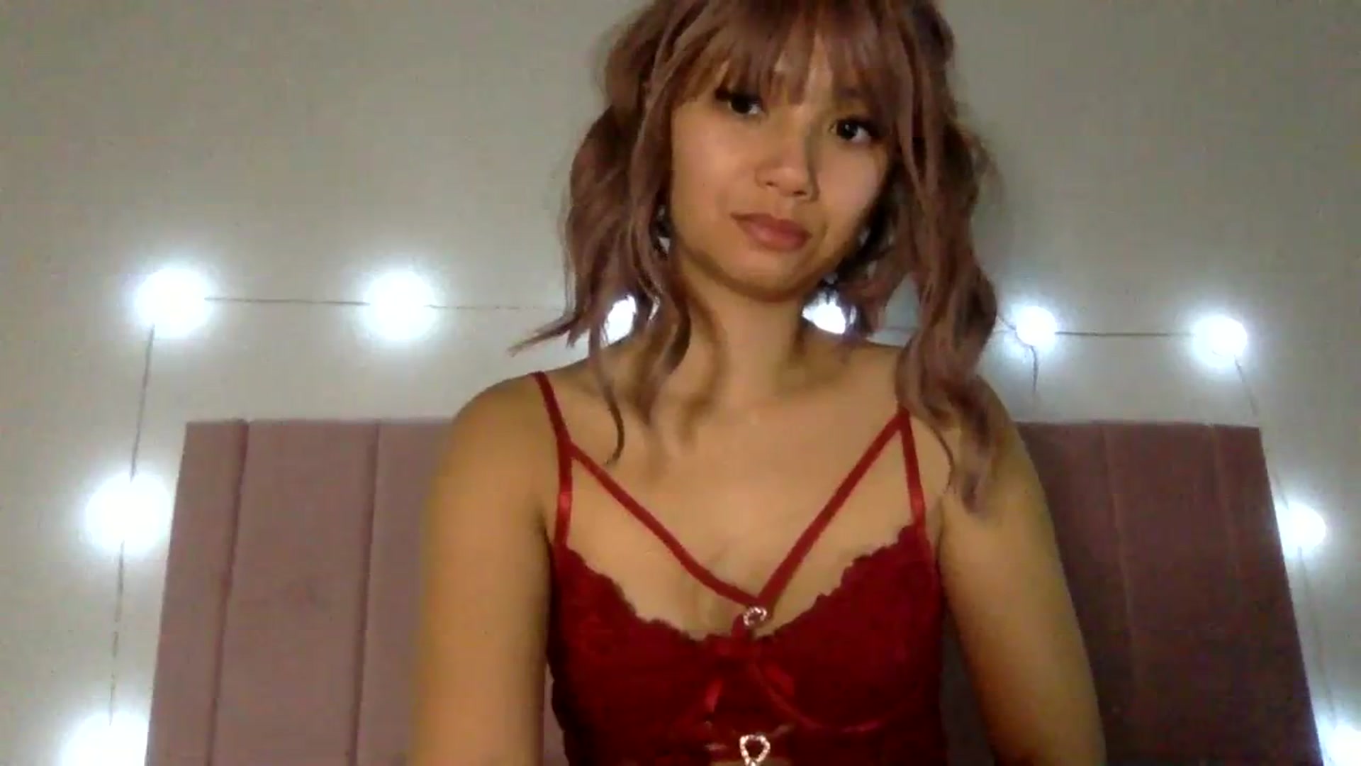 Gallery image thumbnail from MilaStylesTV's myfreecams stream on, 12/16/2023, 08:24 image 5 of 20