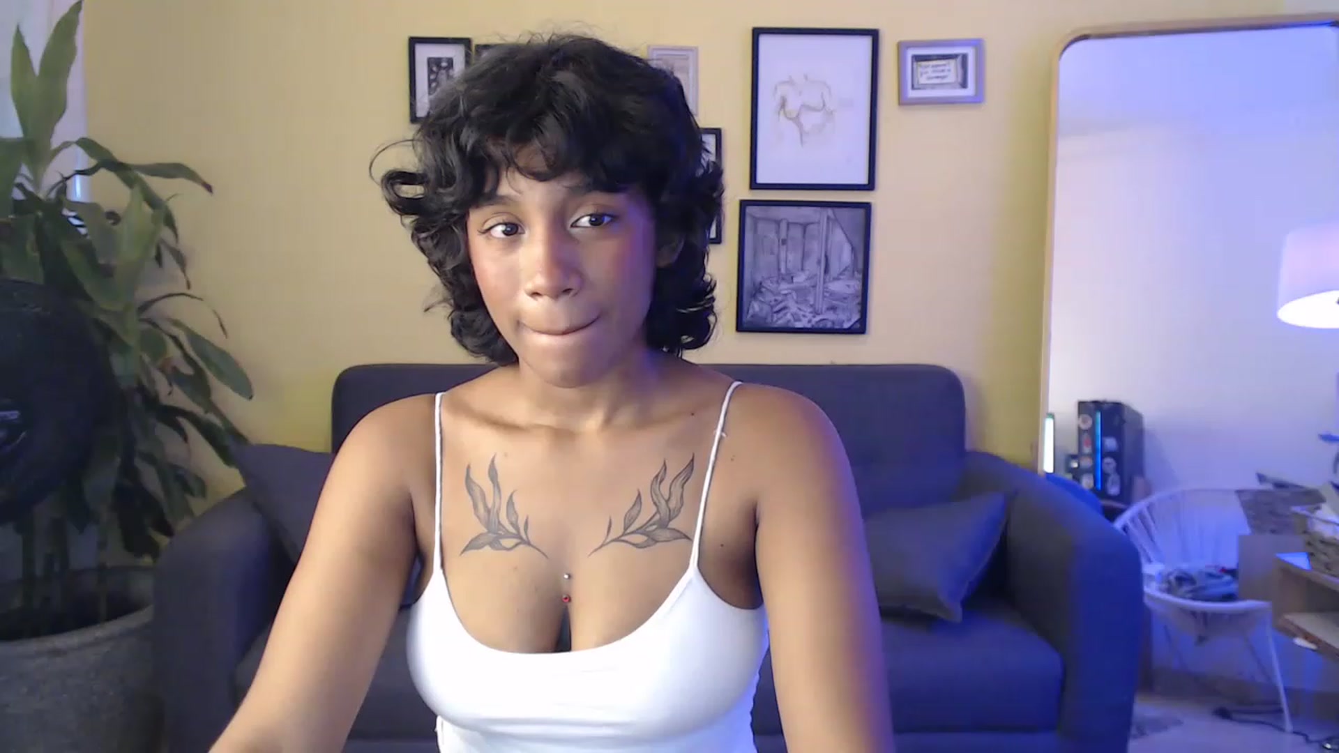 Gallery image thumbnail from MilaSun_'s myfreecams stream on, 11/22/2022, 18:00 image 5 of 20