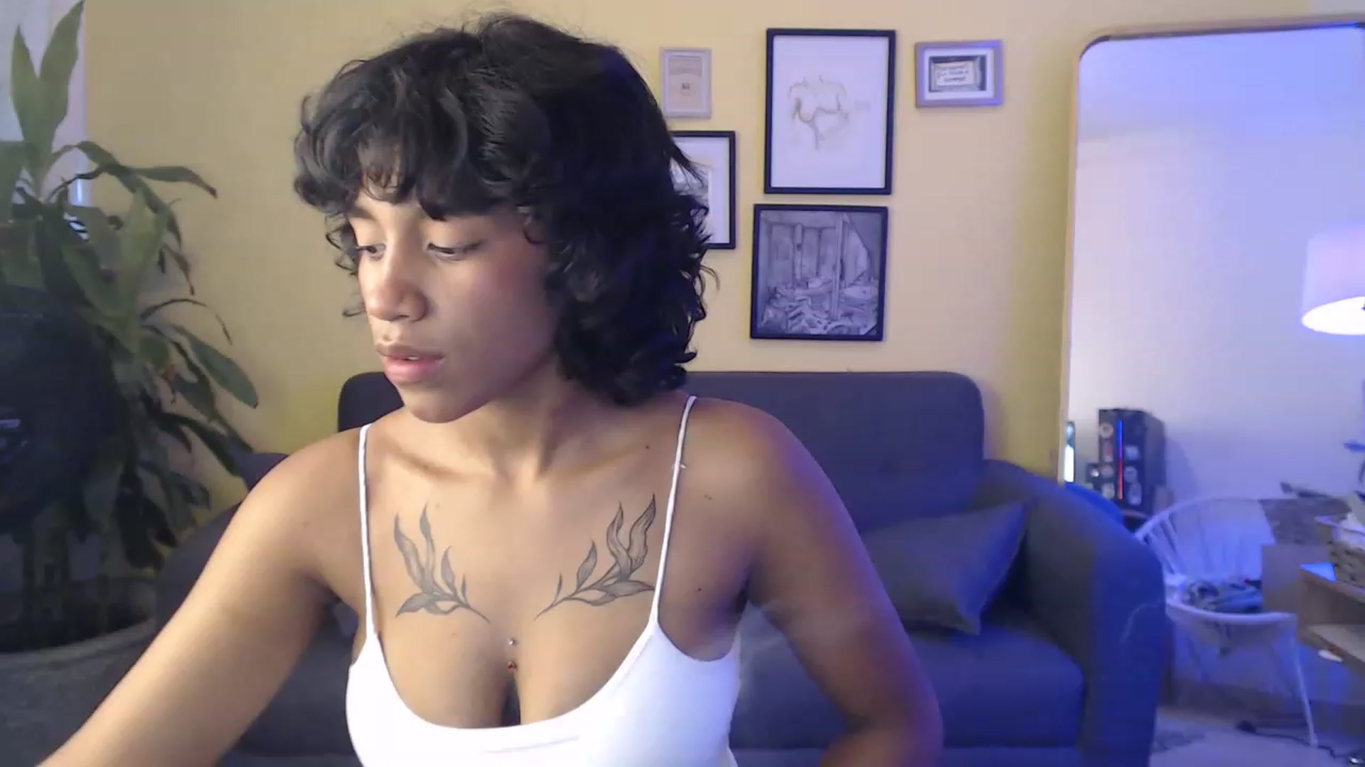 Gallery image thumbnail from MilaSun_'s myfreecams stream on, 11/22/2022, 18:00 image 4 of 20