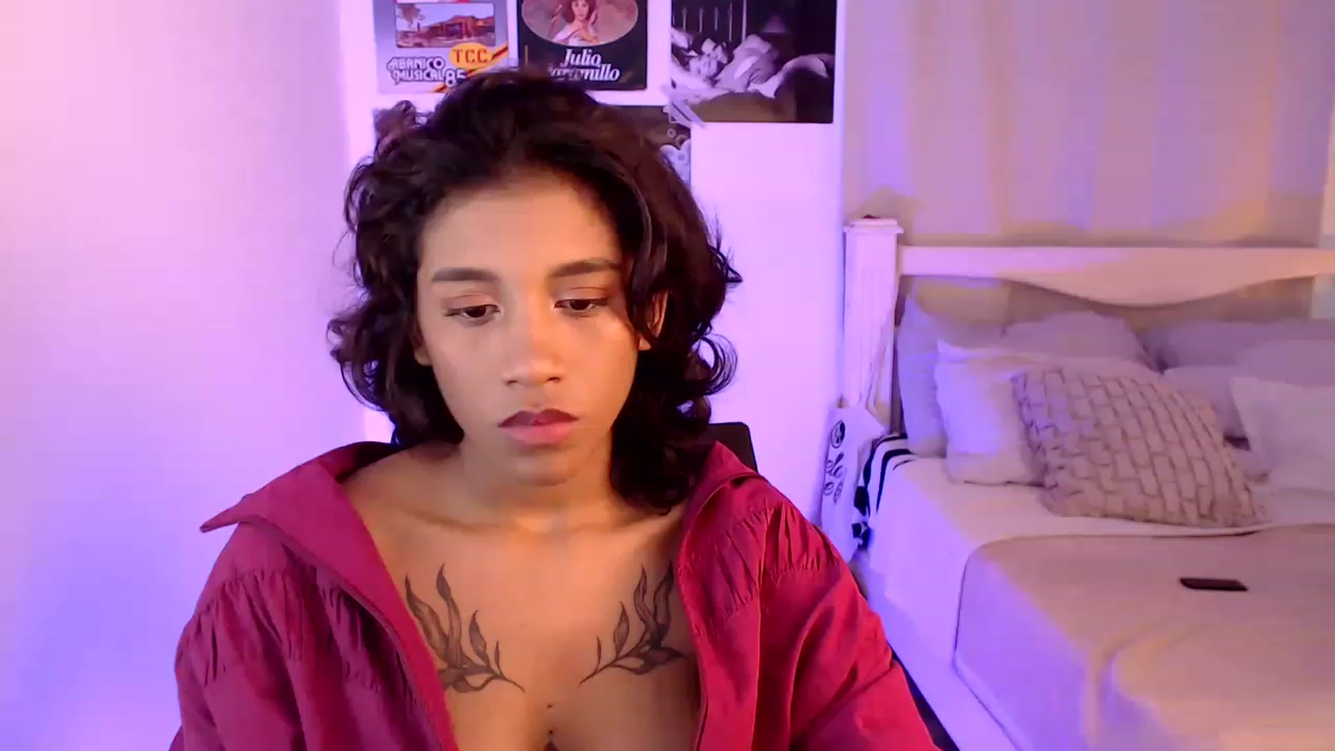 Gallery image thumbnail from MilaSun_'s myfreecams stream on, 05/08/2023, 18:17 image 7 of 20