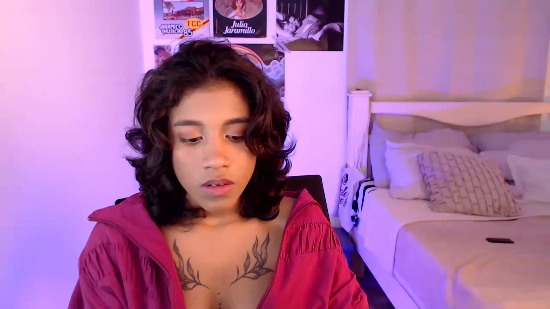Gallery image thumbnail from MilaSun_'s myfreecams stream on, 05/08/2023, 18:17 image 9 of 20