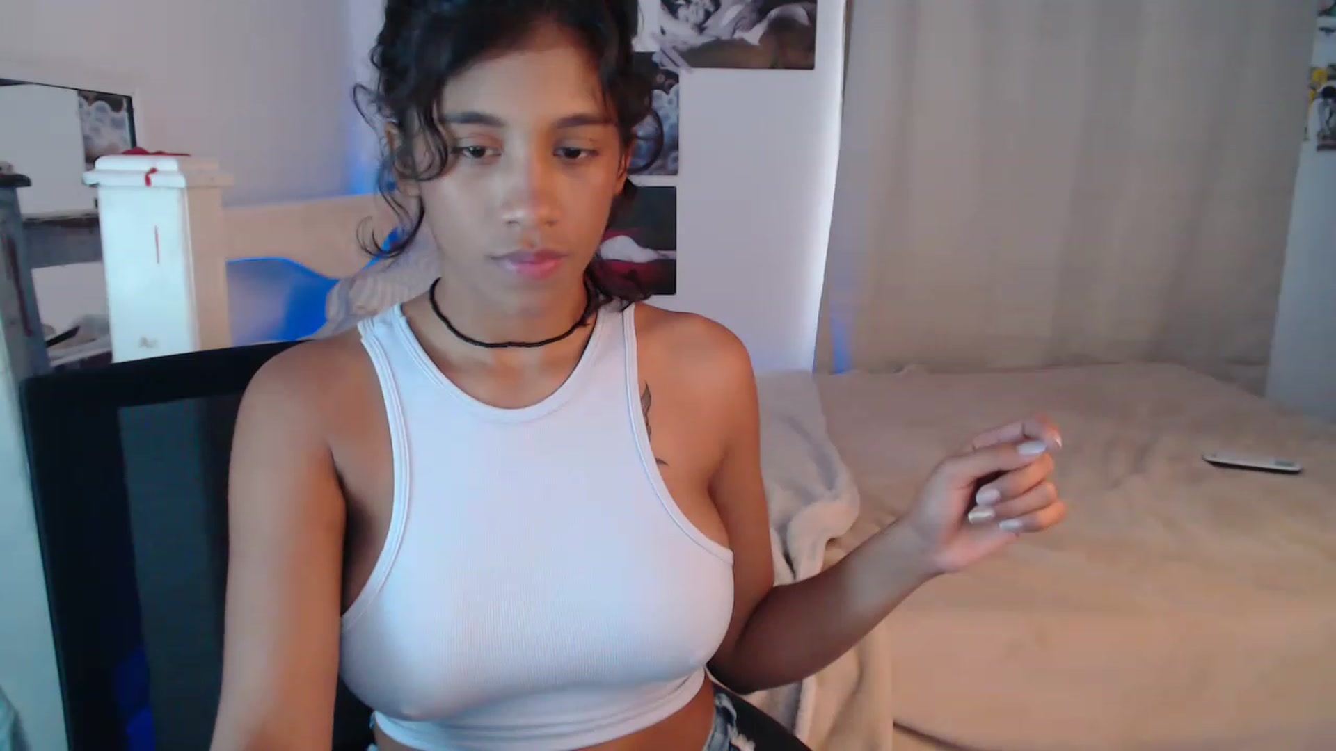 Gallery image thumbnail from MilaSun_'s myfreecams stream on, 05/15/2023, 19:46 image 3 of 20
