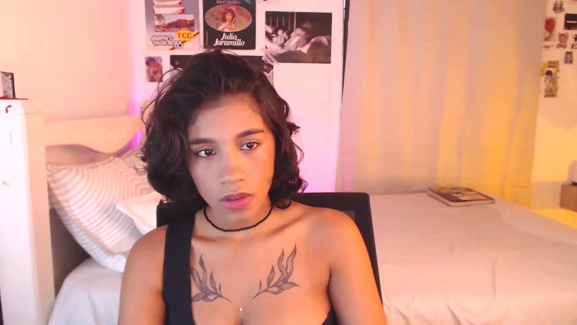 Gallery image thumbnail from MilaSun_'s myfreecams stream on, 05/16/2023, 20:35 image 1 of 20