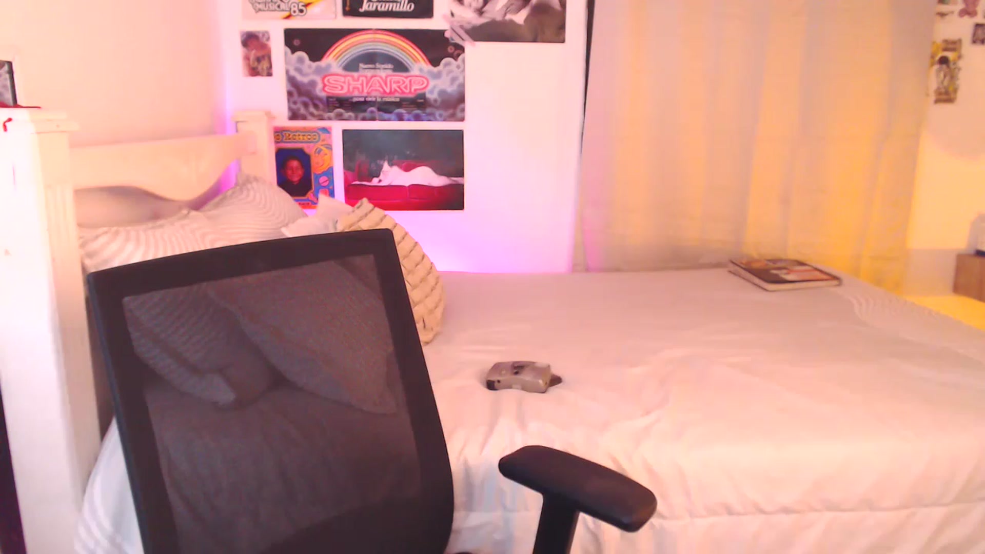 Gallery image thumbnail from MilaSun_'s myfreecams stream on, 05/16/2023, 20:35 image 12 of 20