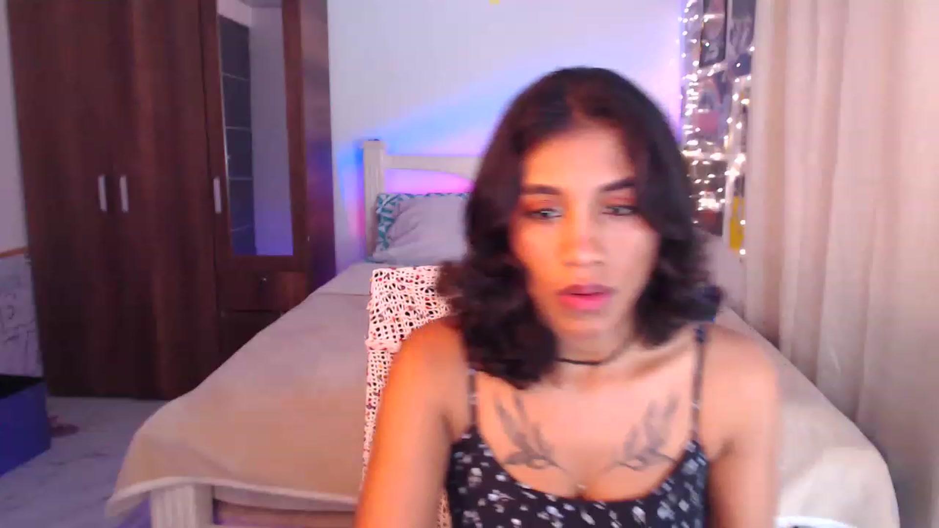 Gallery image thumbnail from MilaSun_'s myfreecams stream on, 06/22/2023, 18:55 image 12 of 20
