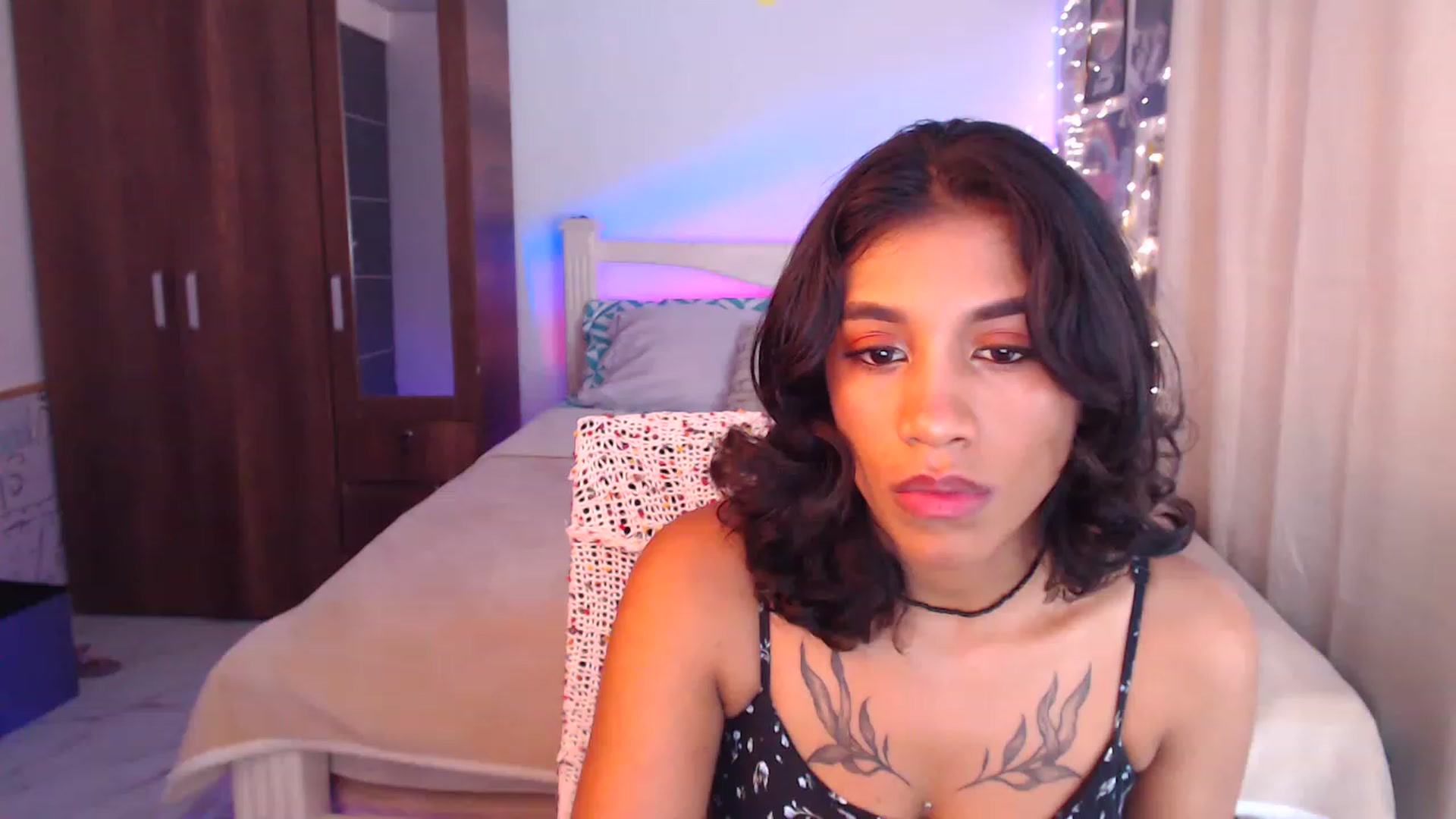 Gallery image thumbnail from MilaSun_'s myfreecams stream on, 06/22/2023, 18:55 image 13 of 20