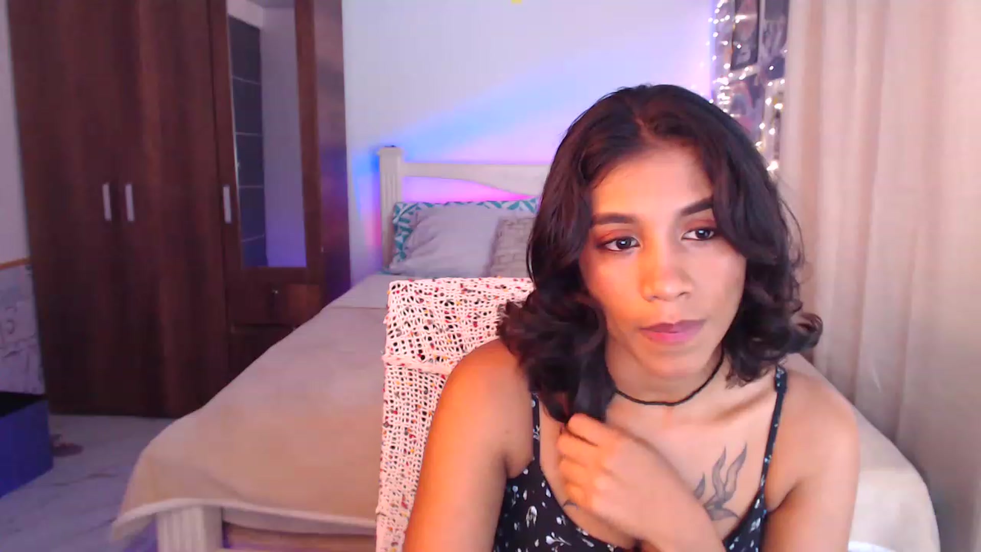 Gallery image thumbnail from MilaSun_'s myfreecams stream on, 06/22/2023, 18:55 image 15 of 20