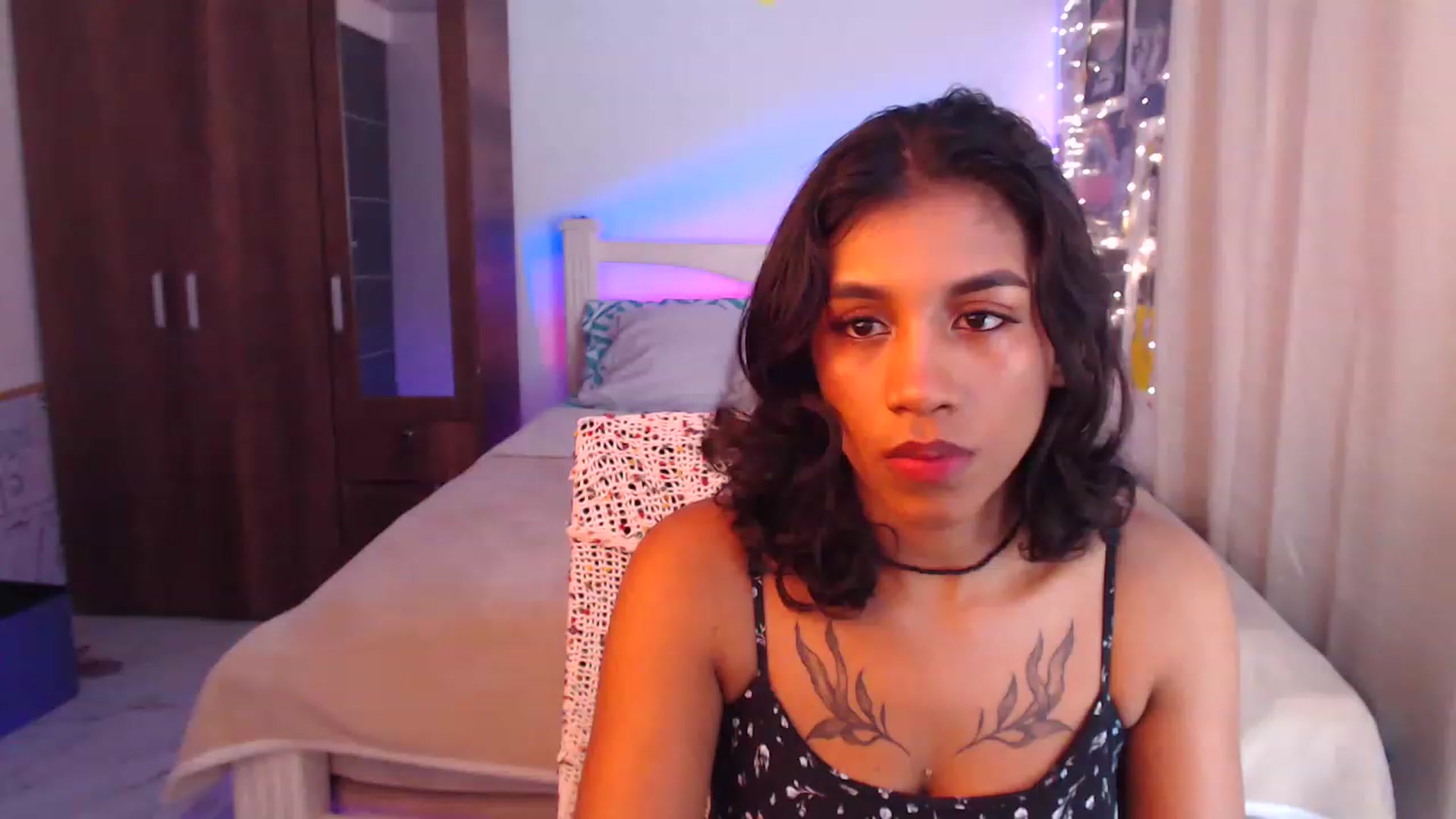 Gallery image thumbnail from MilaSun_'s myfreecams stream on, 06/22/2023, 18:55 image 16 of 20
