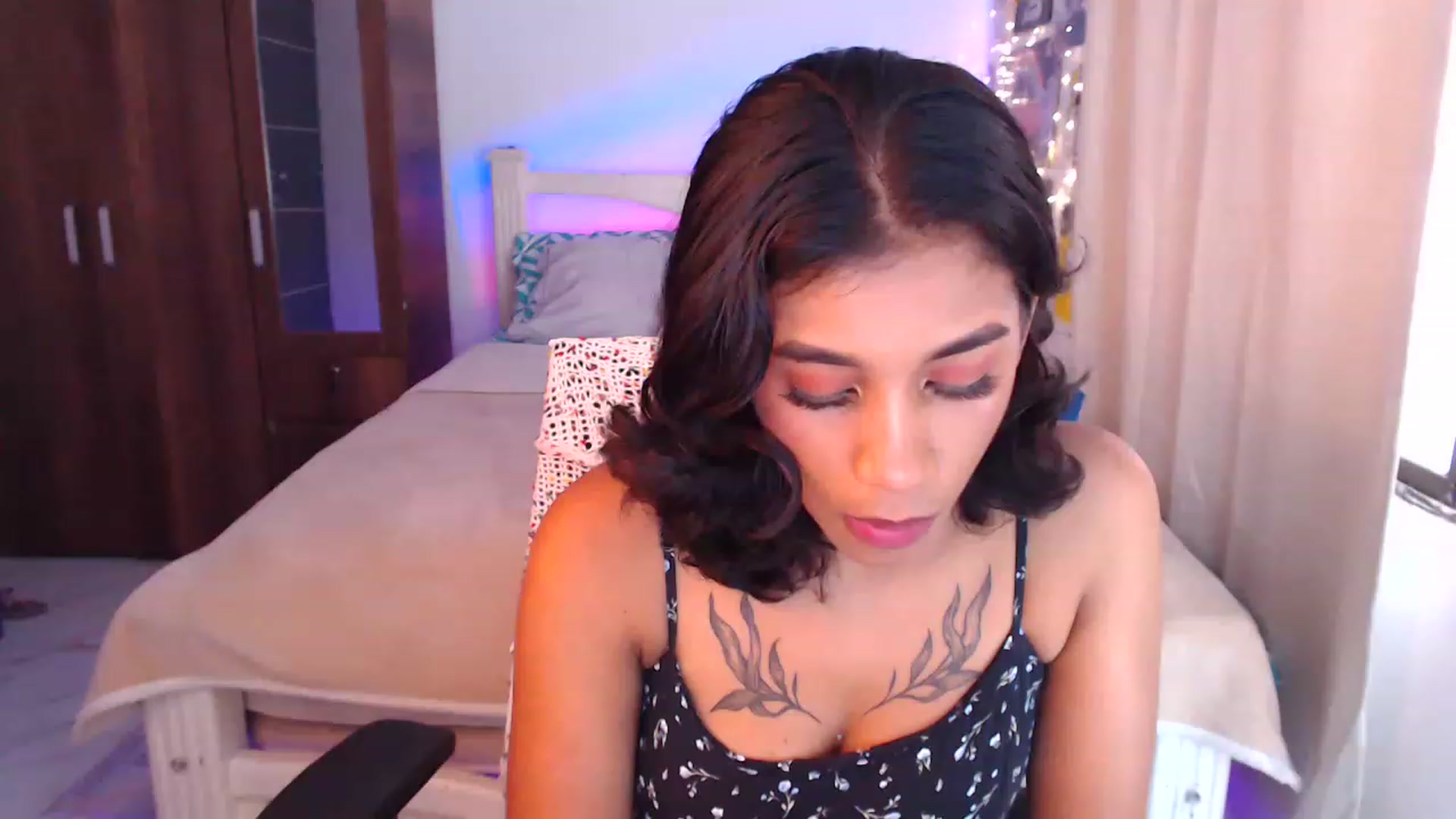 Gallery image thumbnail from MilaSun_'s myfreecams stream on, 06/22/2023, 18:55 image 7 of 20