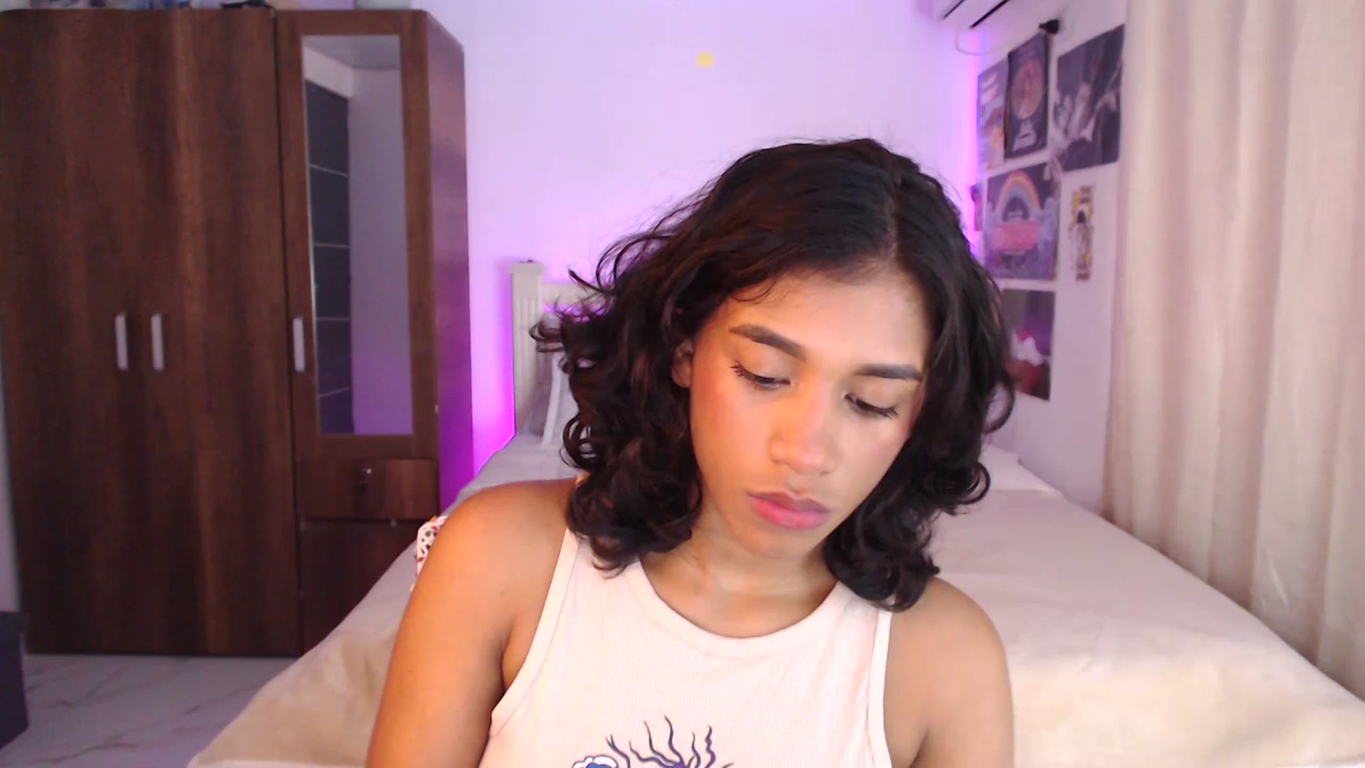 Gallery image thumbnail from MilaSun_'s myfreecams stream on, 07/04/2023, 17:41 image 12 of 20