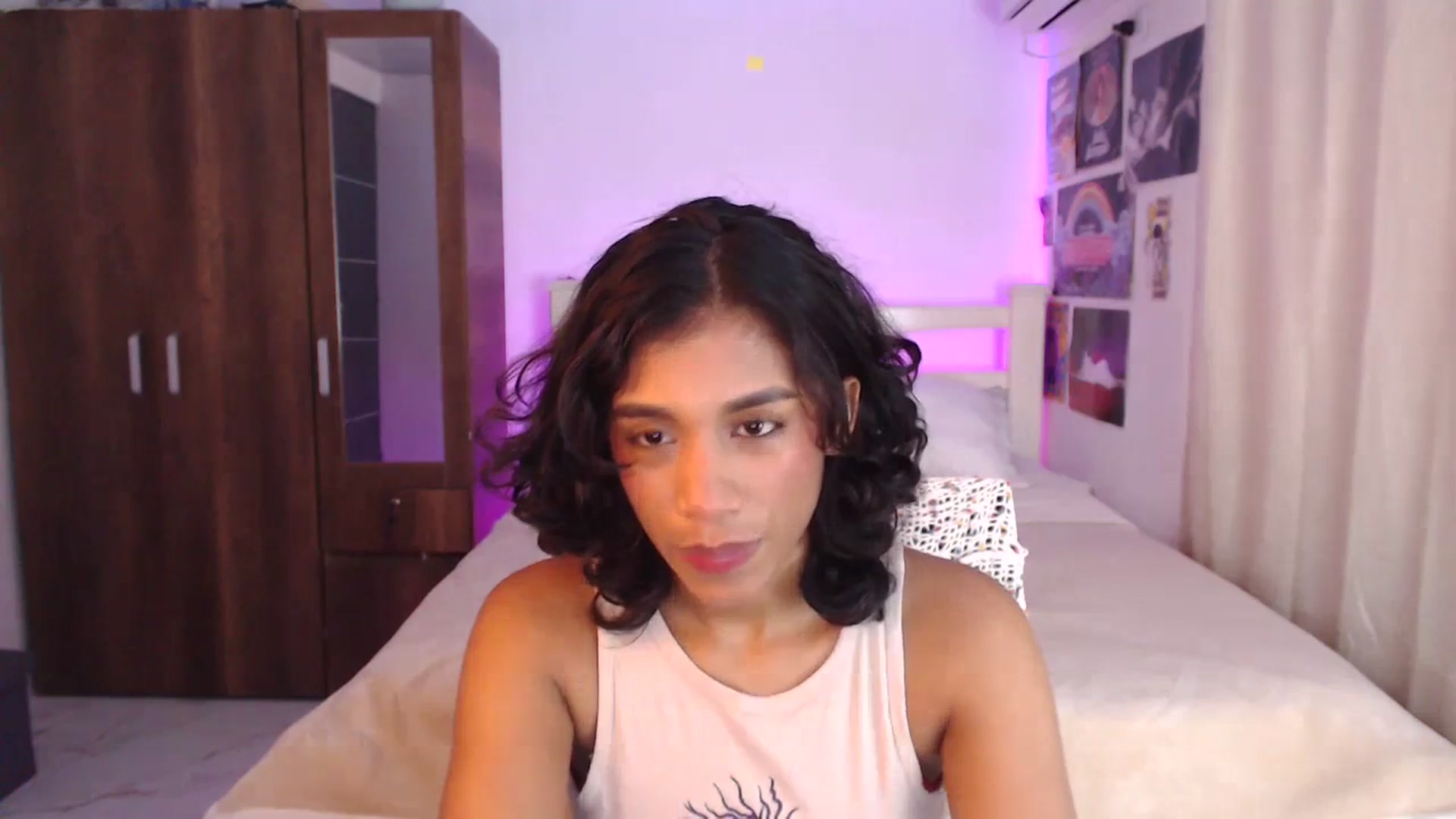 Gallery image thumbnail from MilaSun_'s myfreecams stream on, 07/04/2023, 17:41 image 14 of 20