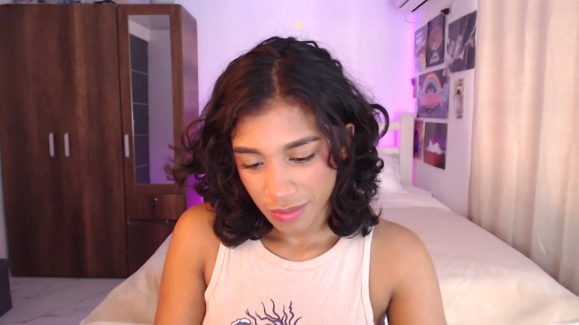 Gallery image thumbnail from MilaSun_'s myfreecams stream on, 07/04/2023, 17:41 image 11 of 20
