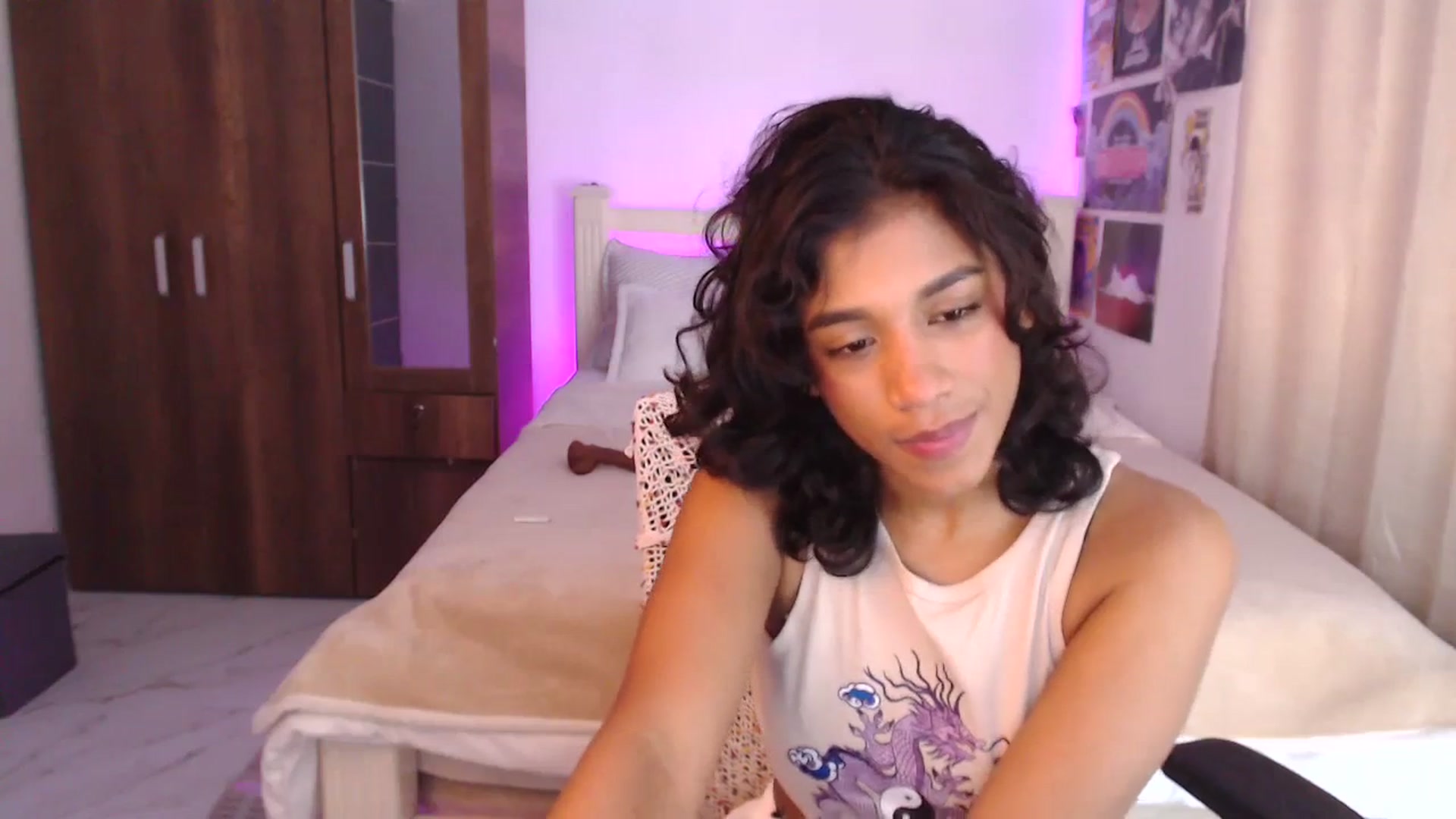 Gallery image thumbnail from MilaSun_'s myfreecams stream on, 07/04/2023, 18:23 image 16 of 20