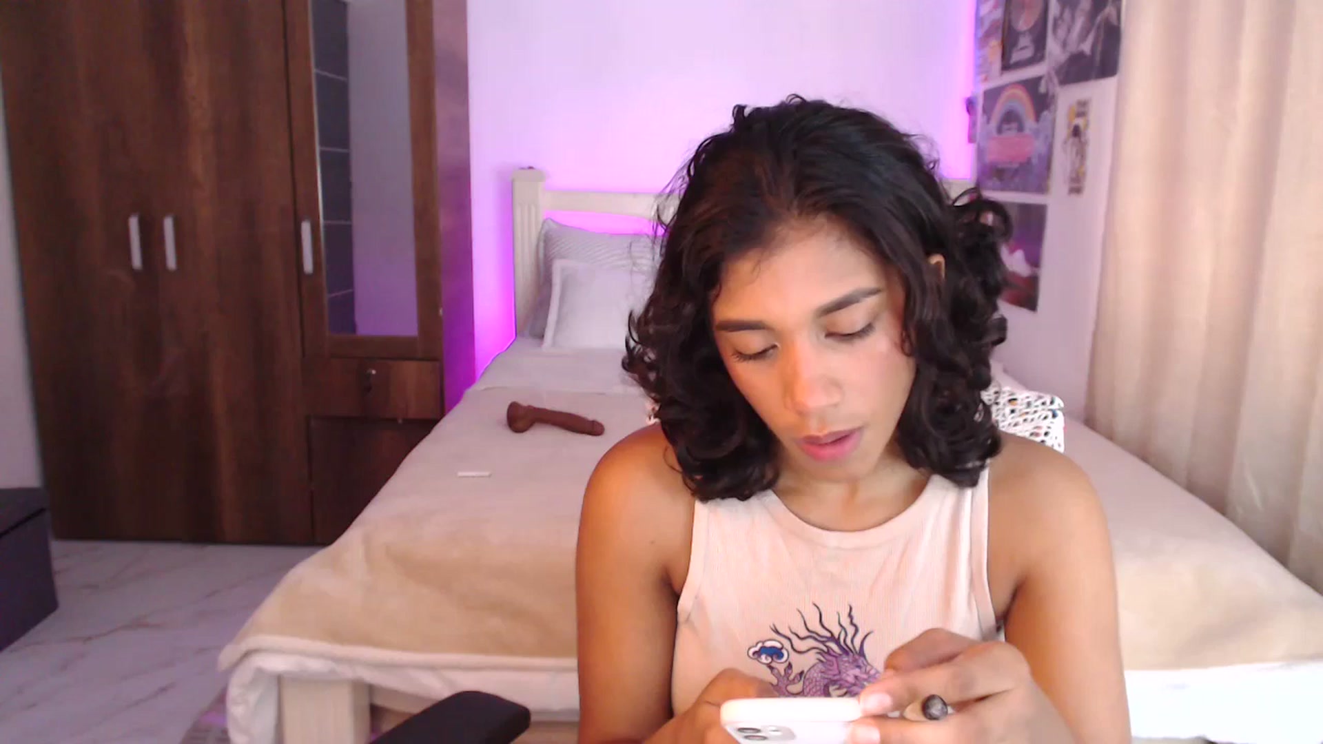 Gallery image thumbnail from MilaSun_'s myfreecams stream on, 07/04/2023, 18:23 image 1 of 20