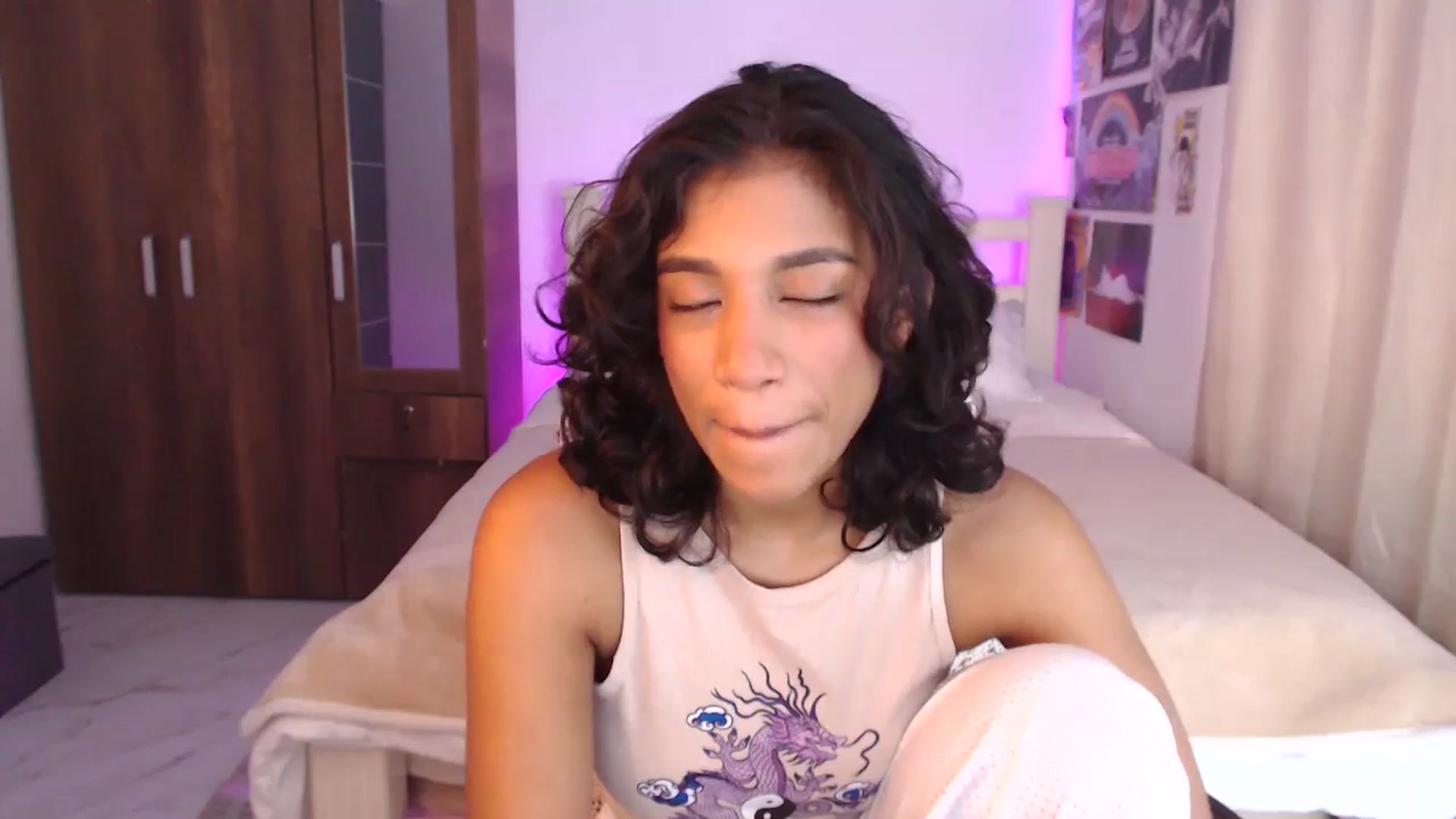 Gallery image thumbnail from MilaSun_'s myfreecams stream on, 07/04/2023, 18:23 image 8 of 20