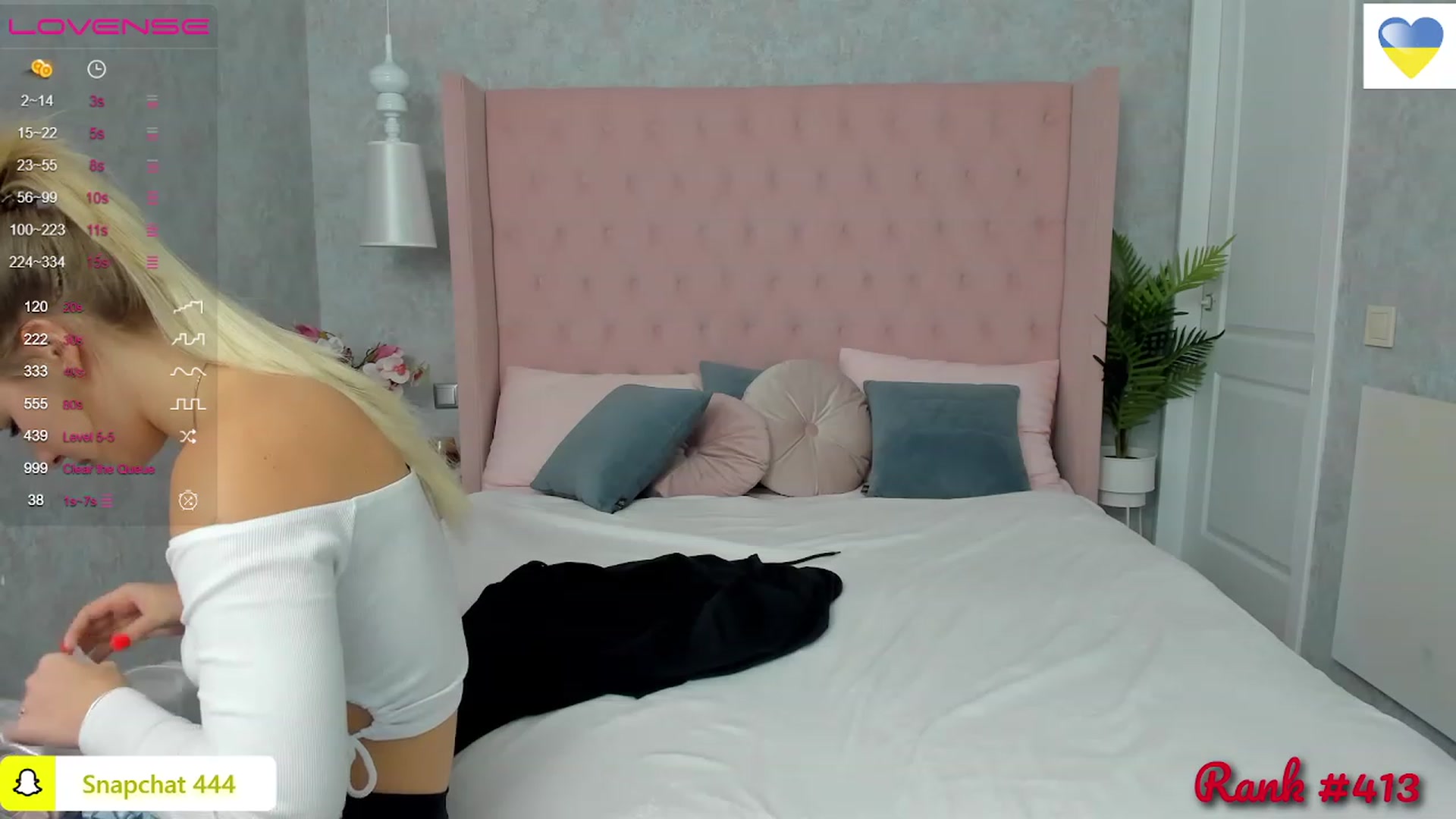 Gallery image thumbnail from MilaVox's myfreecams stream on, 12/03/2022, 19:18 image 18 of 20