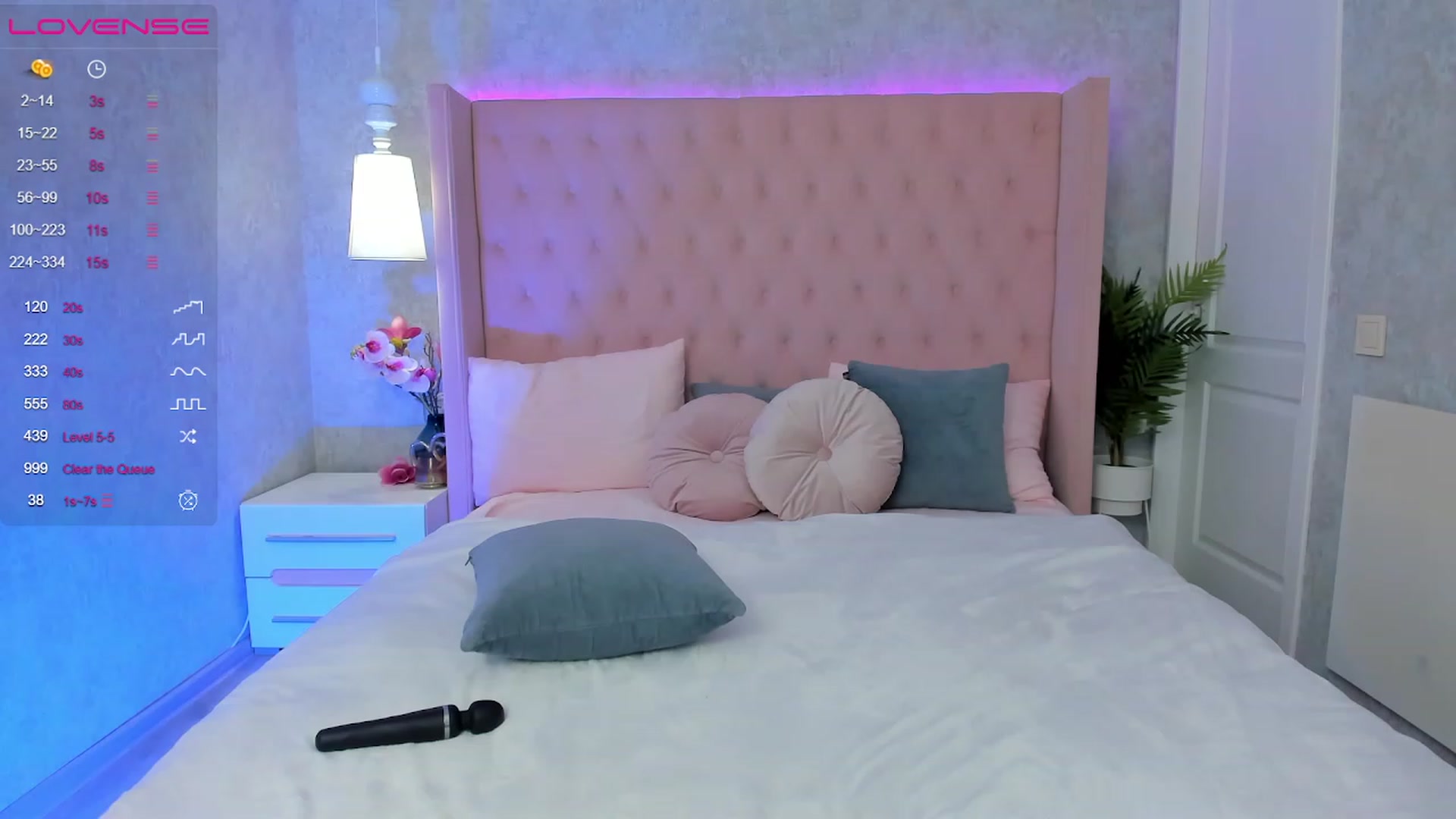 Gallery image thumbnail from MilaVox's myfreecams stream on, 12/09/2022, 16:39 image 17 of 20