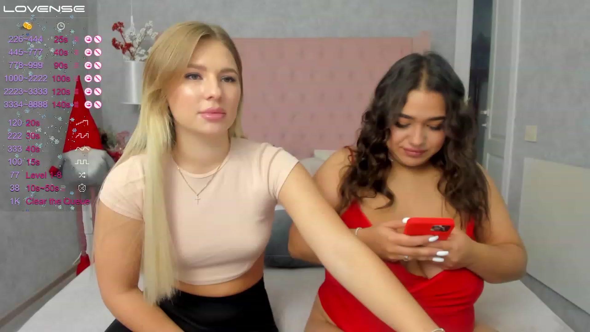 Gallery image thumbnail from MilaVox's myfreecams stream on, 12/16/2022, 15:22 image 11 of 20